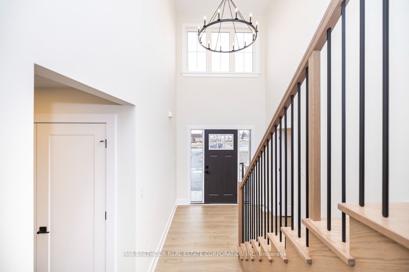 240 Trudeau Crescent Property Photo 2