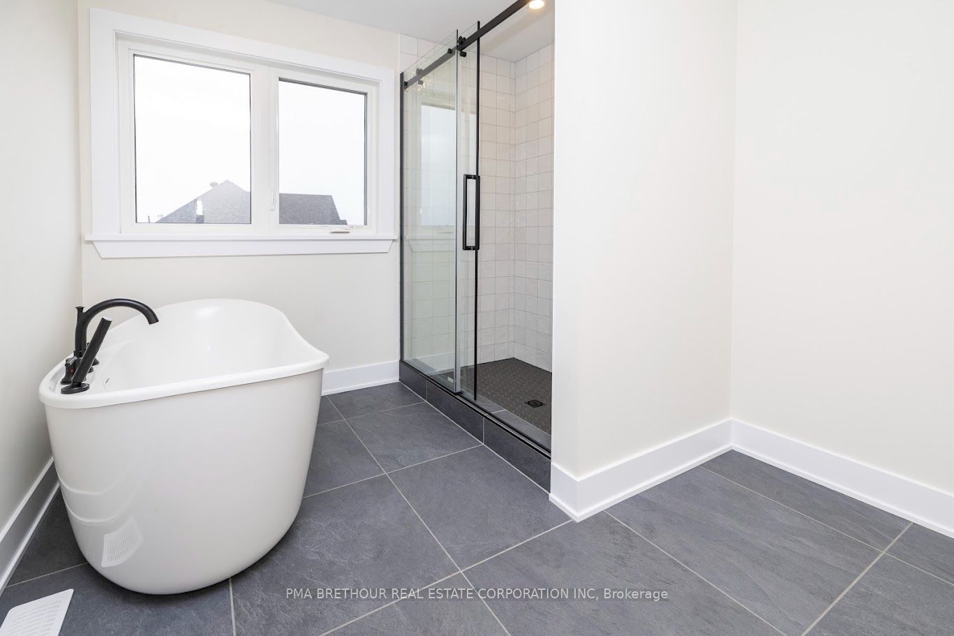 240 Trudeau Crescent Property Photo 14