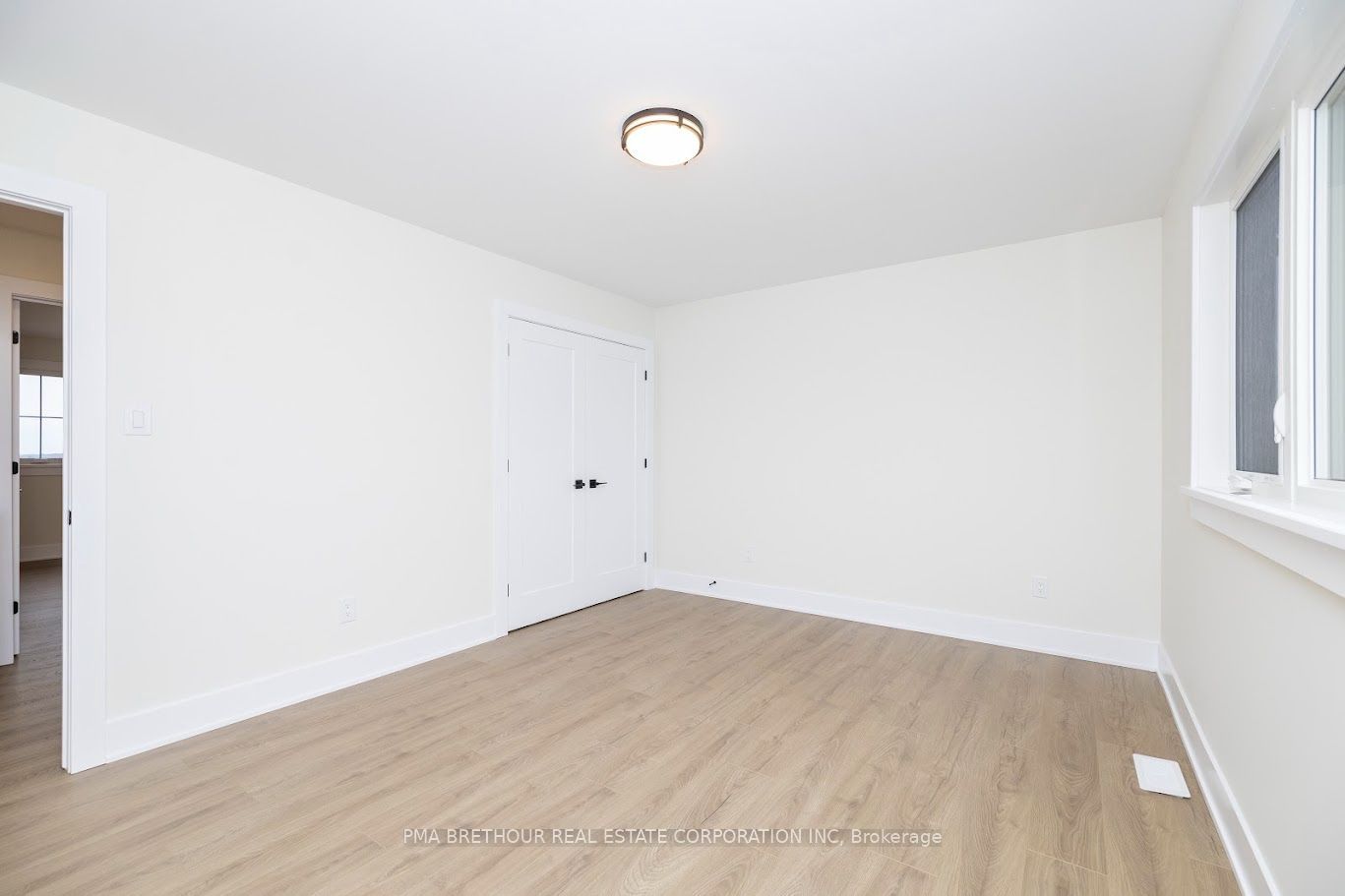 240 Trudeau Crescent Property Photo 16