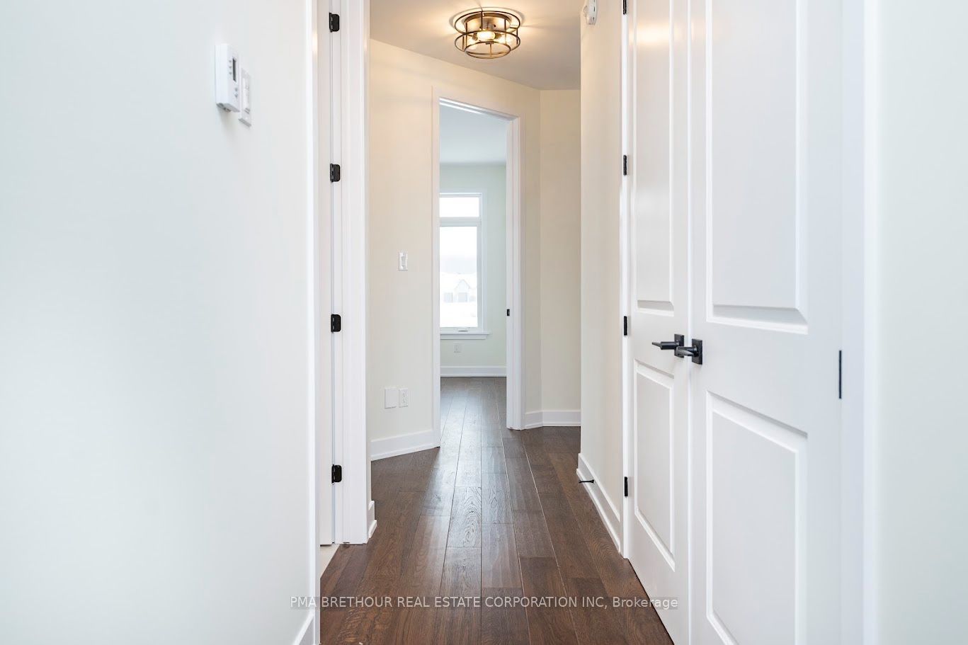 220 Trudeau Crescent Property Photo 2