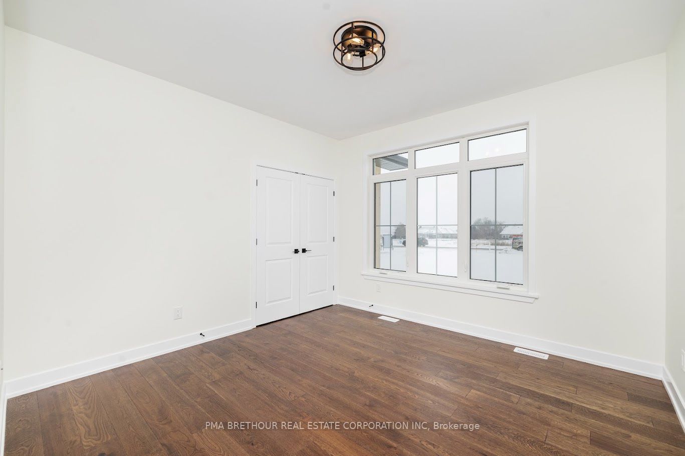 220 Trudeau Crescent Property Photo 4