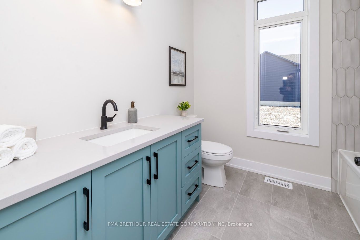200 Trudeau Crescent Property Photo 16