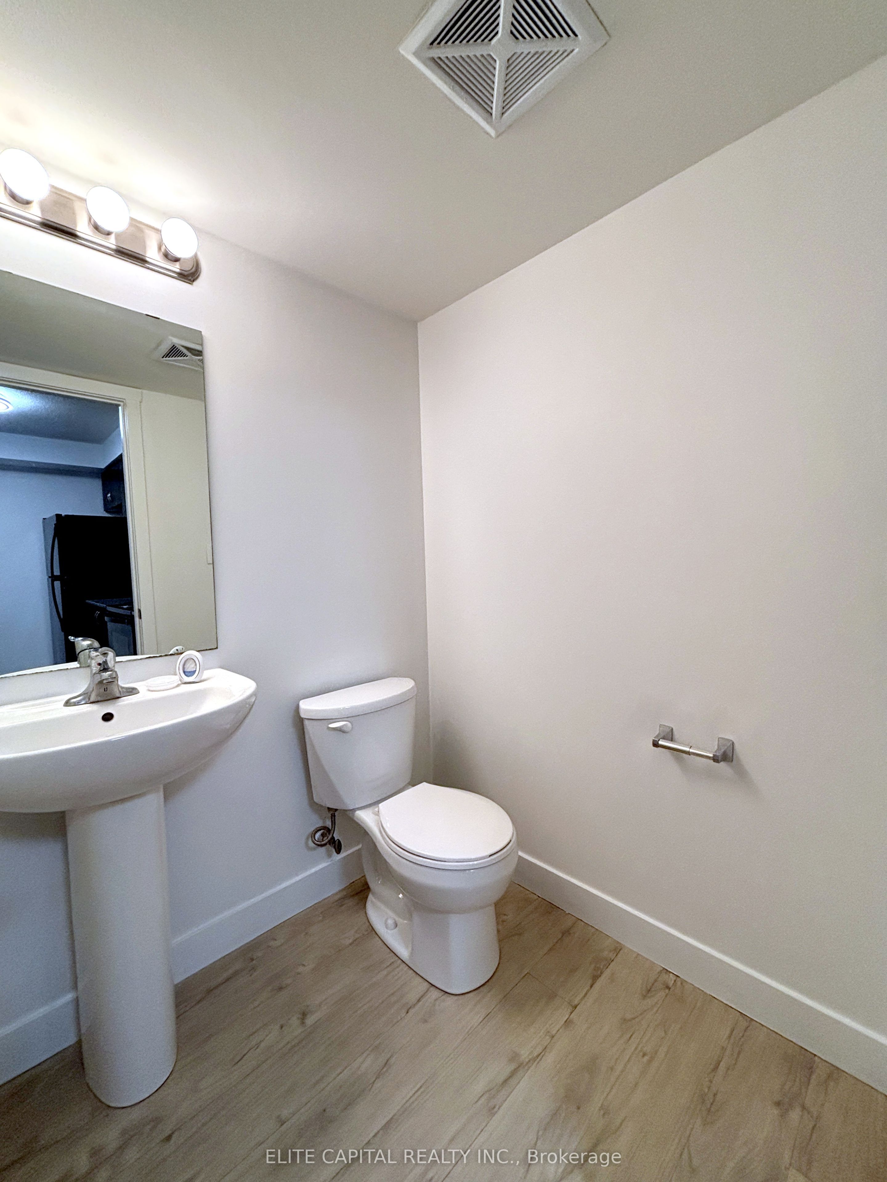 361 Lancaster Street W A6 Property Photo 10