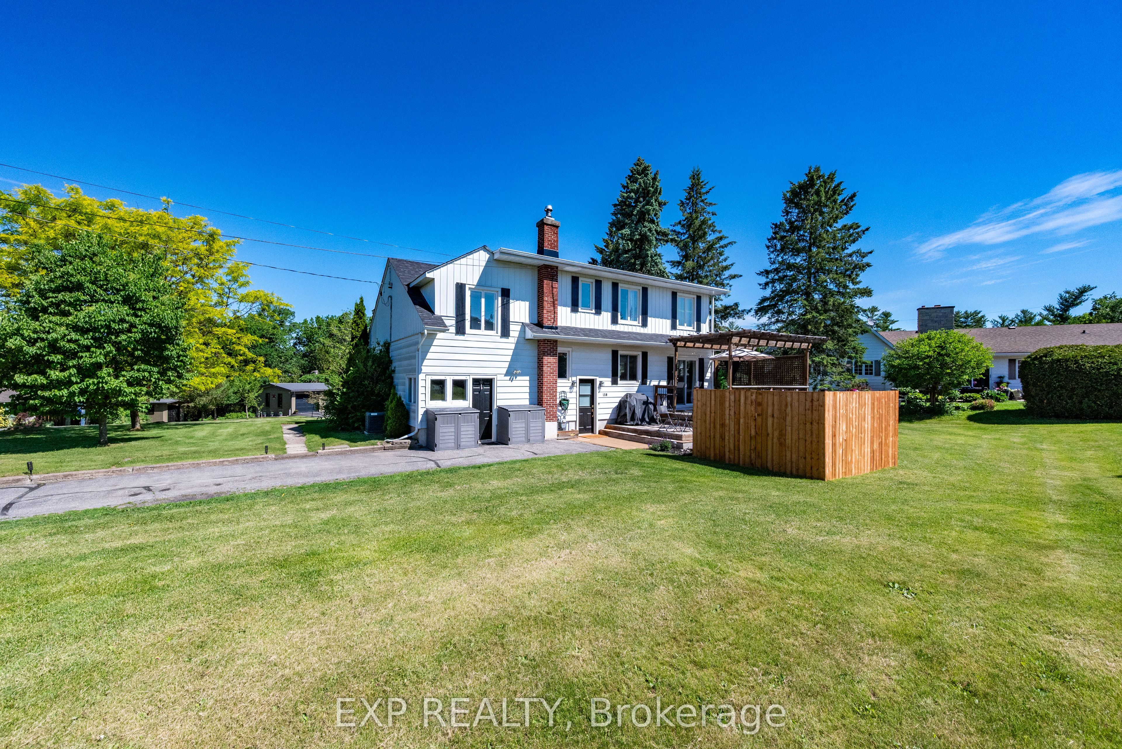 150 Stevenson Crescent Property Photo 4