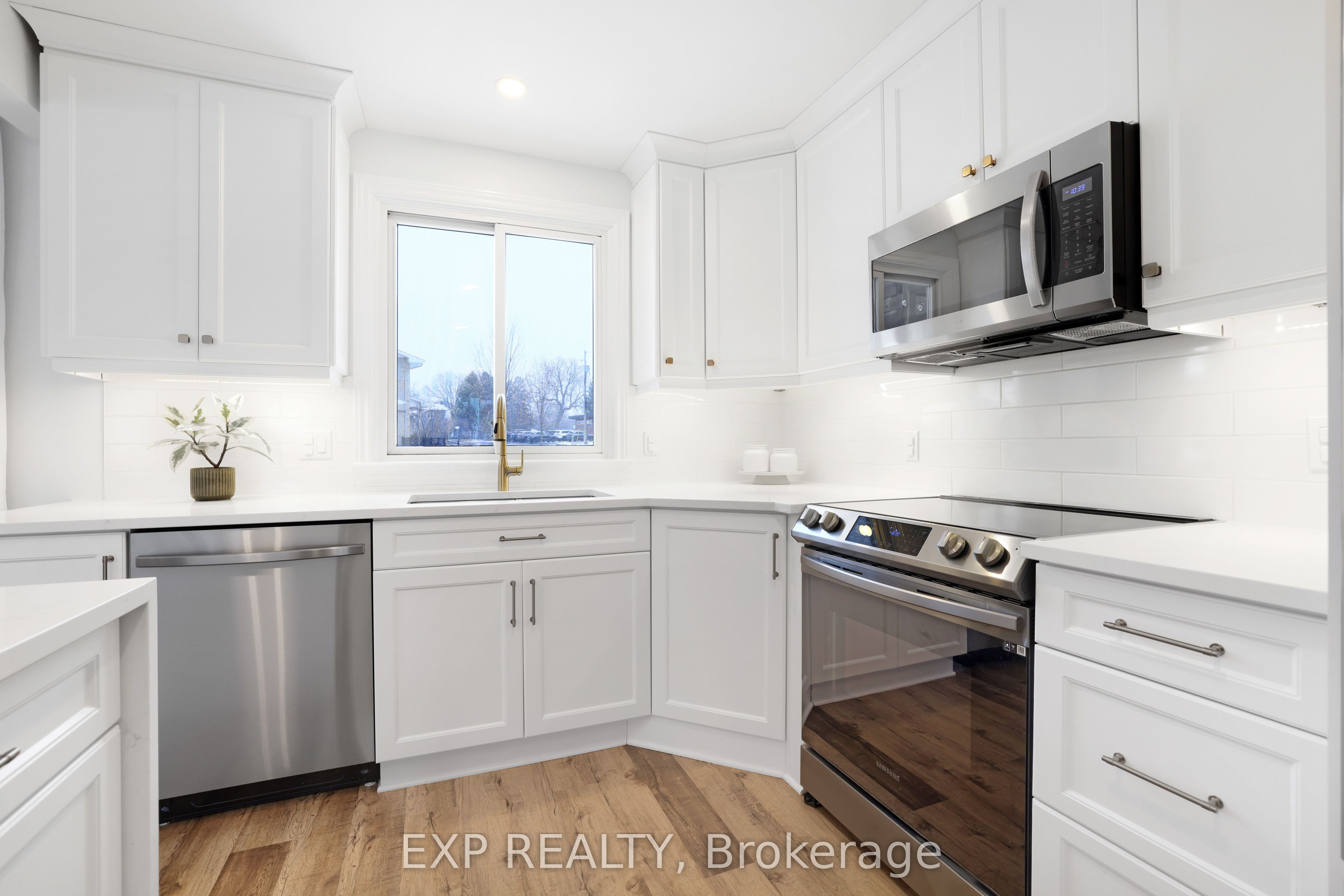 150 Stevenson Crescent Property Photo 18