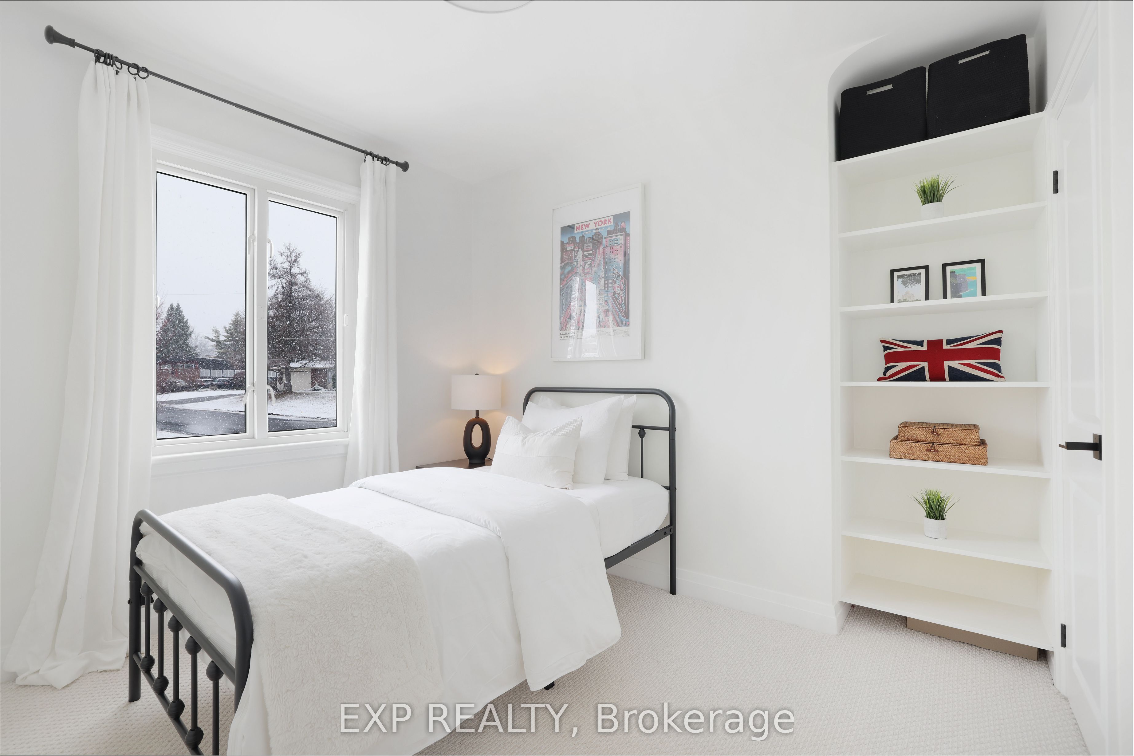 150 Stevenson Crescent Property Photo 25