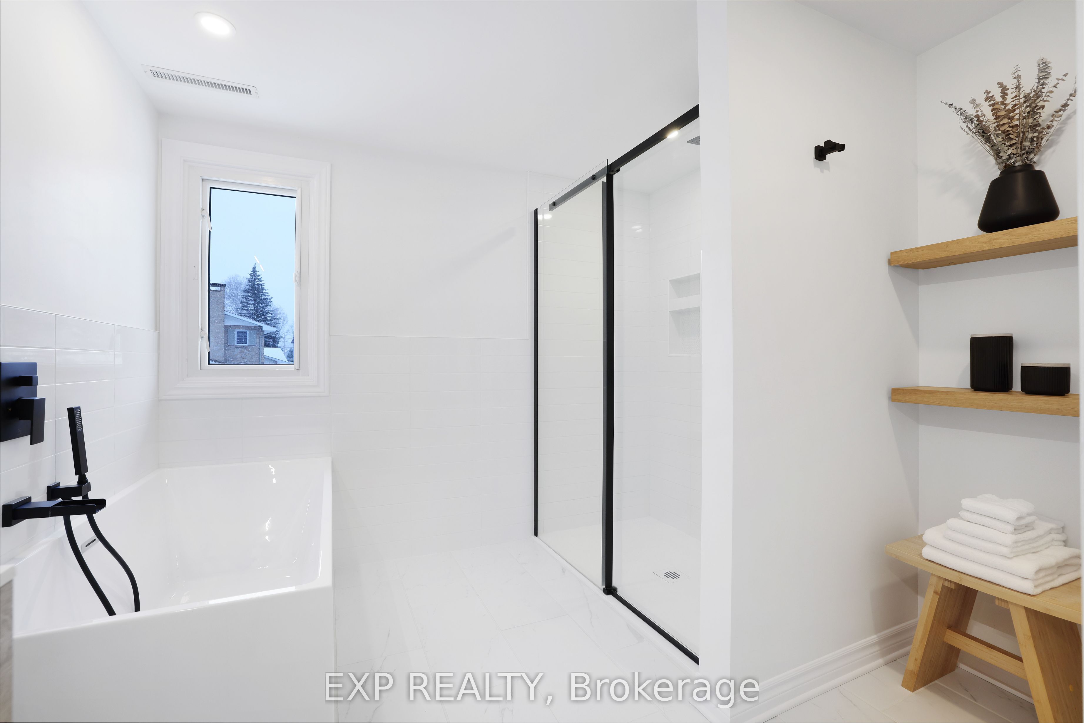 150 Stevenson Crescent Property Photo 31