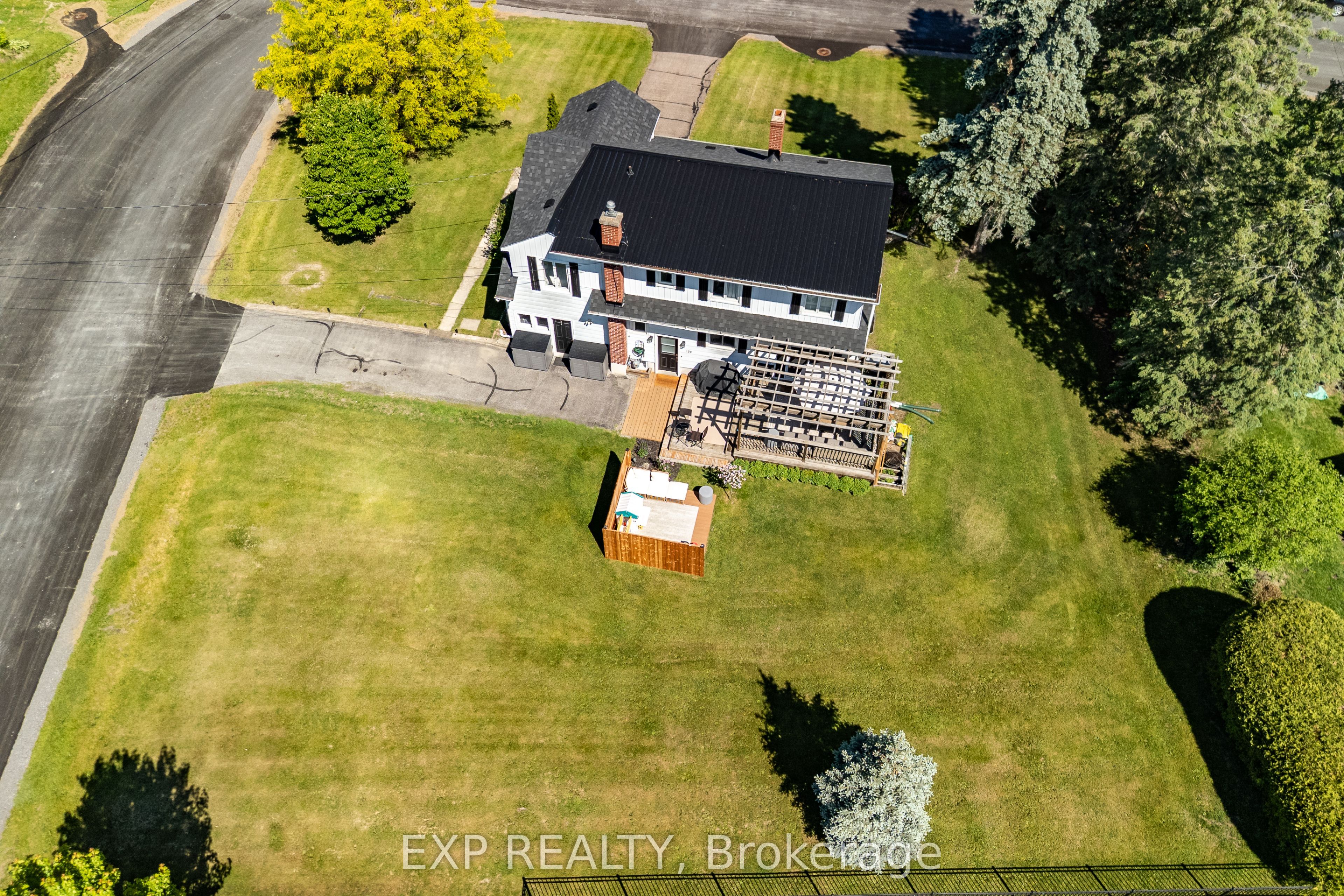 150 Stevenson Crescent Property Photo 43