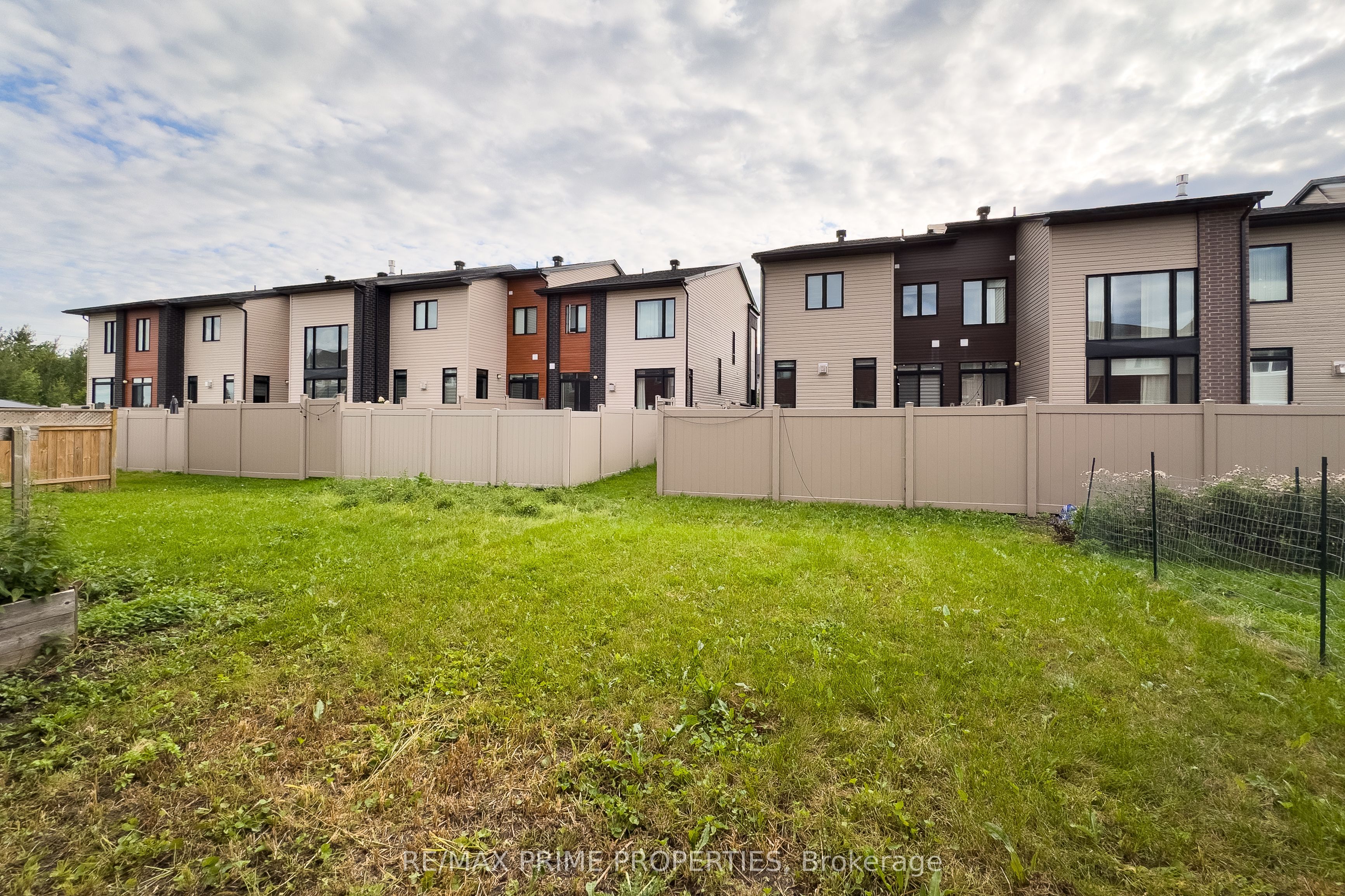 136 Lanceleaf Way Property Photo 37