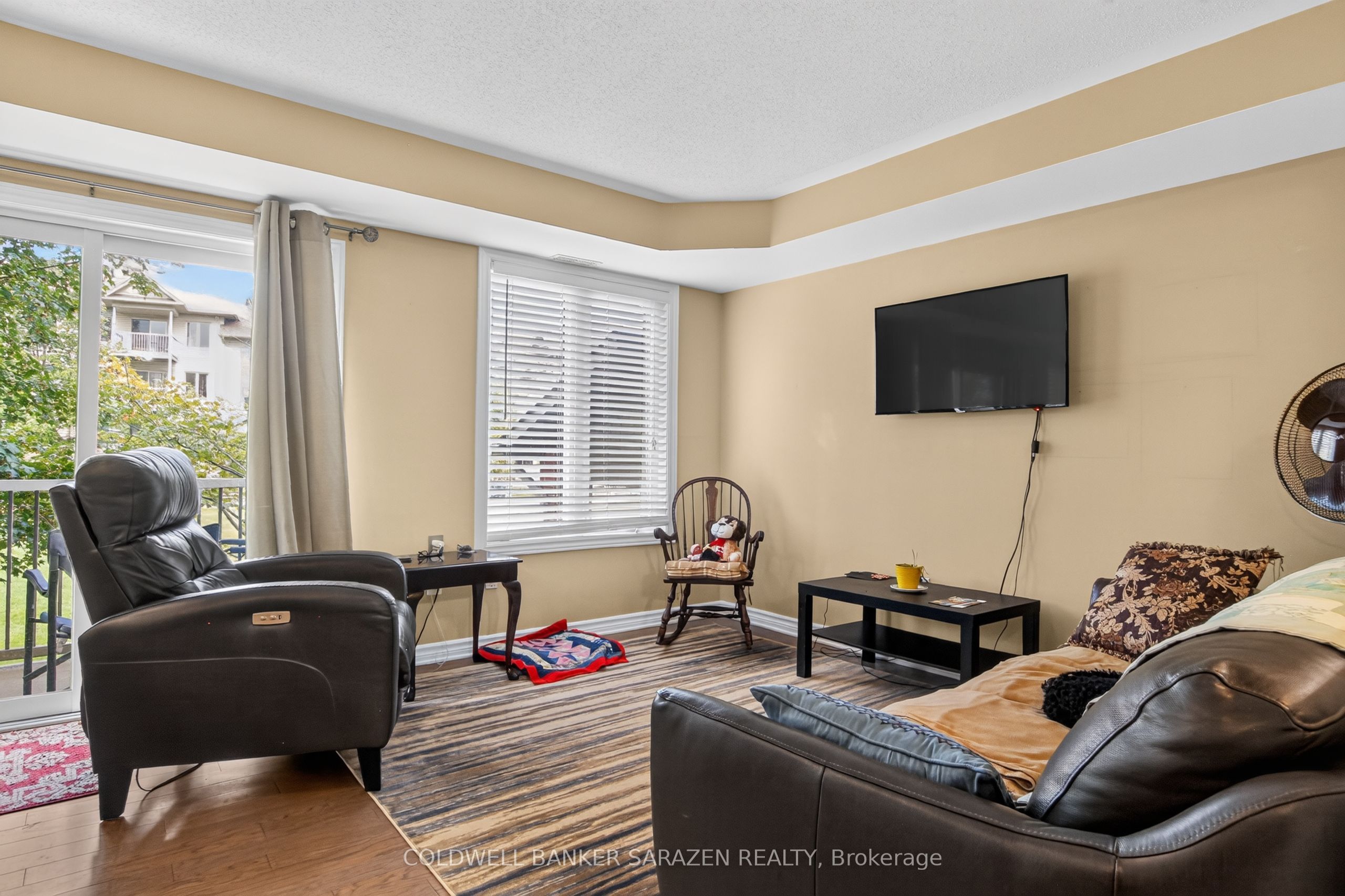 515 Stonefield Private 3 Property Photo 4