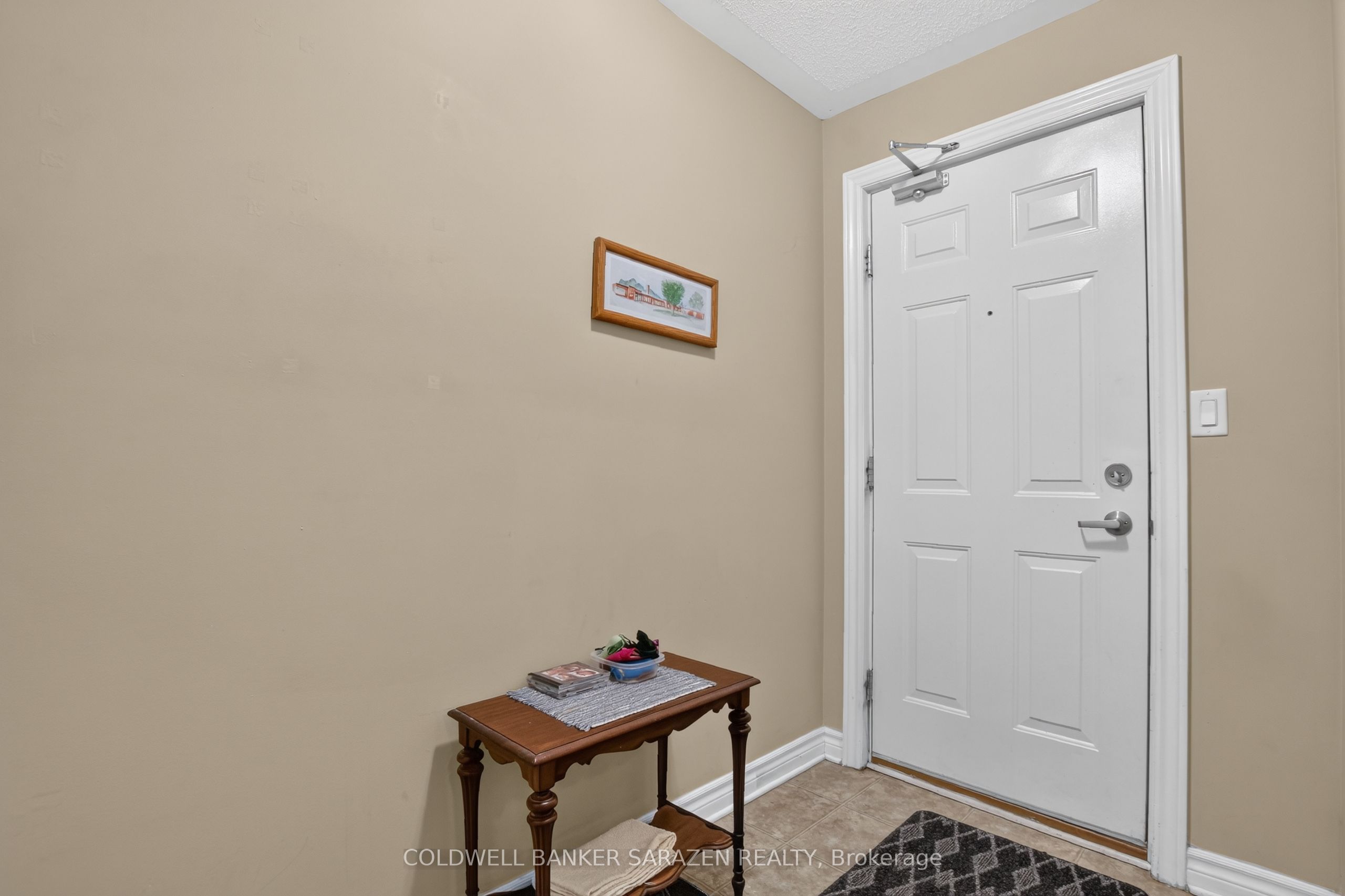 515 Stonefield Private 3 Property Photo 12