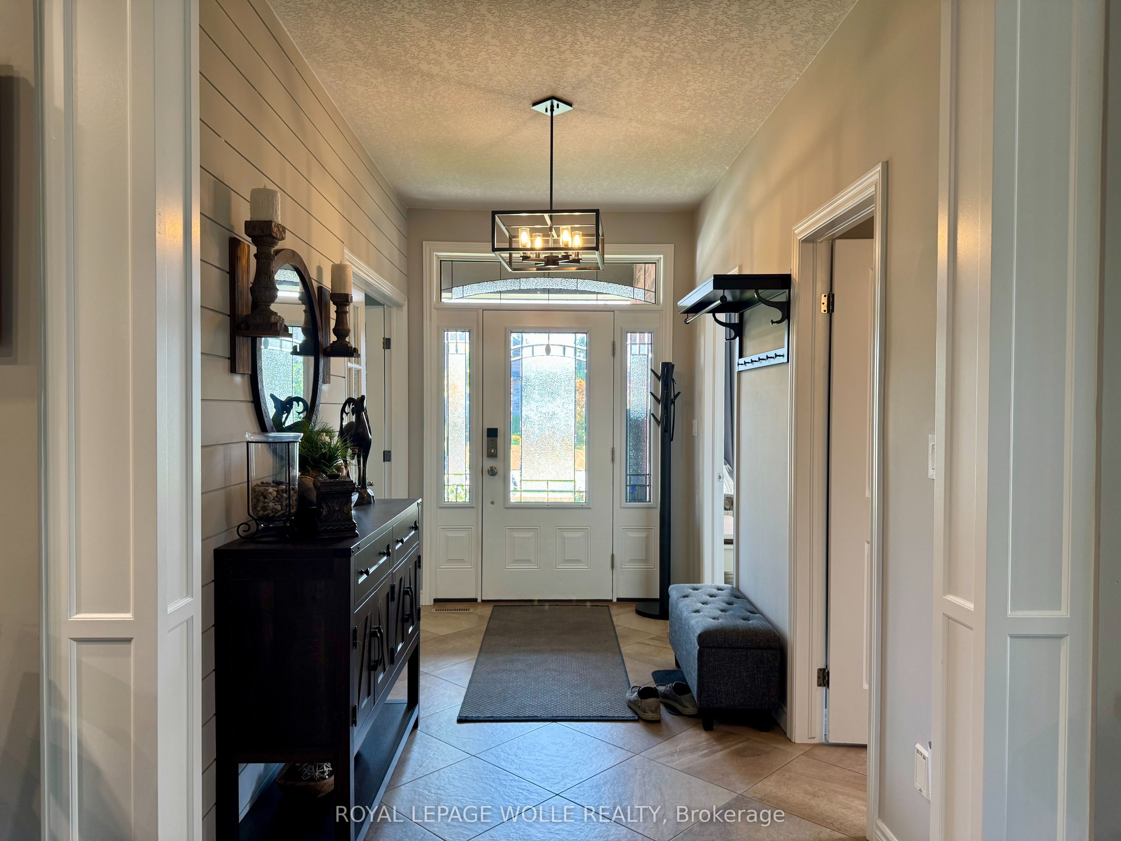 42 Graydon Drive Property Photo 3