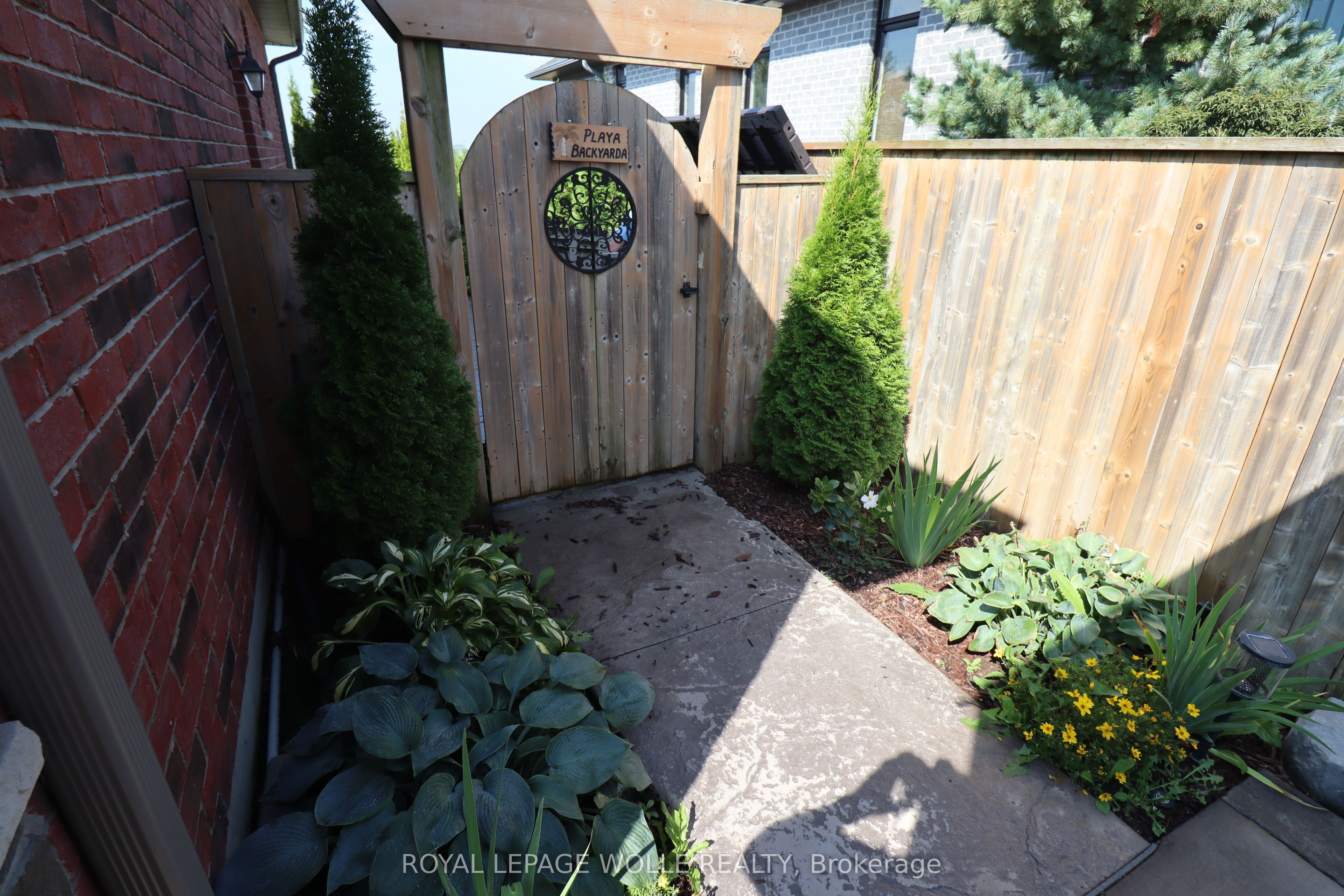 42 Graydon Drive Property Photo 38