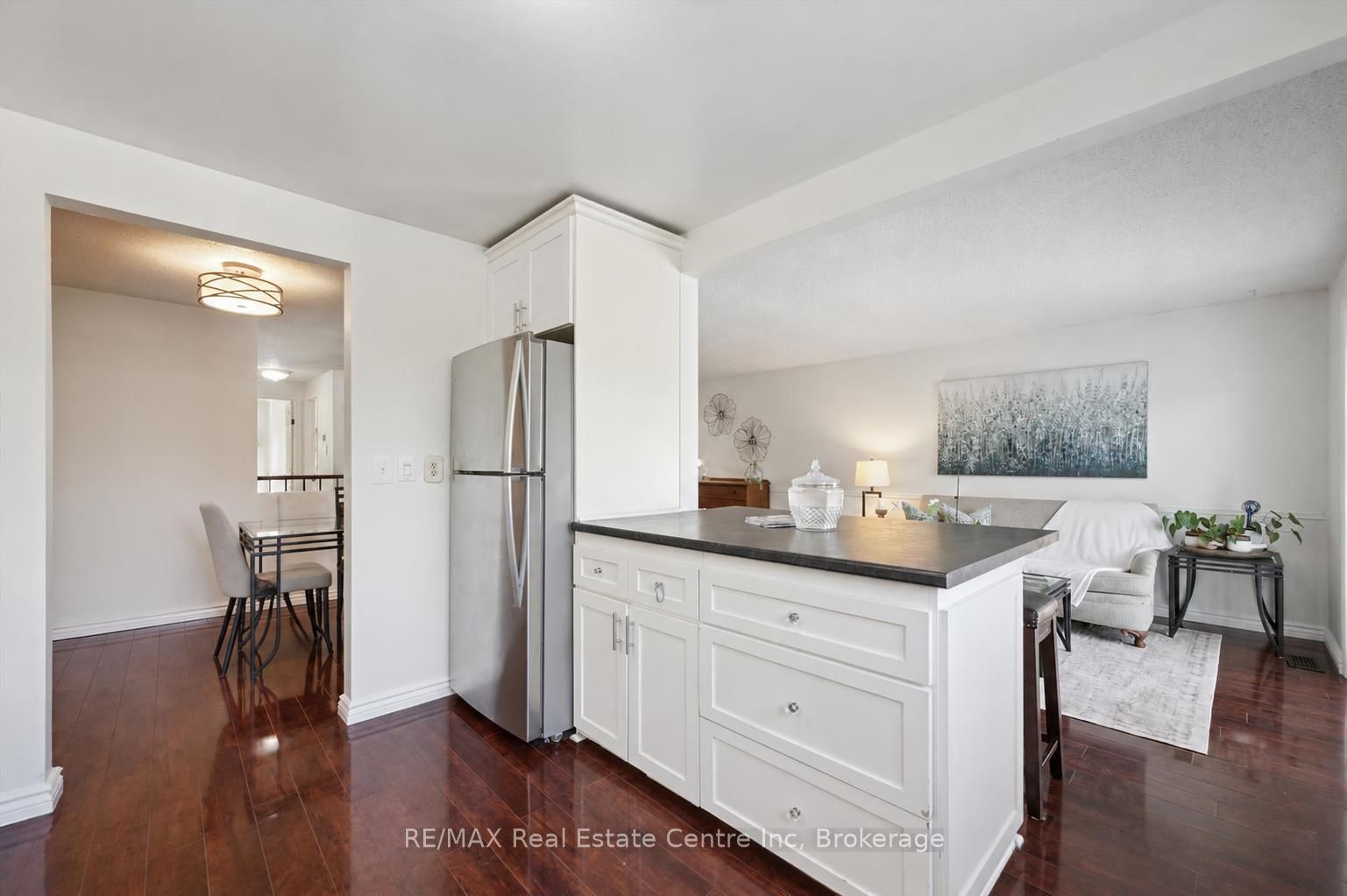 12 Mccartney Road Property Photo 4