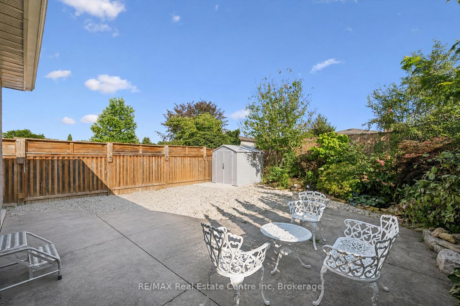 12 Mccartney Road Property Photo 17