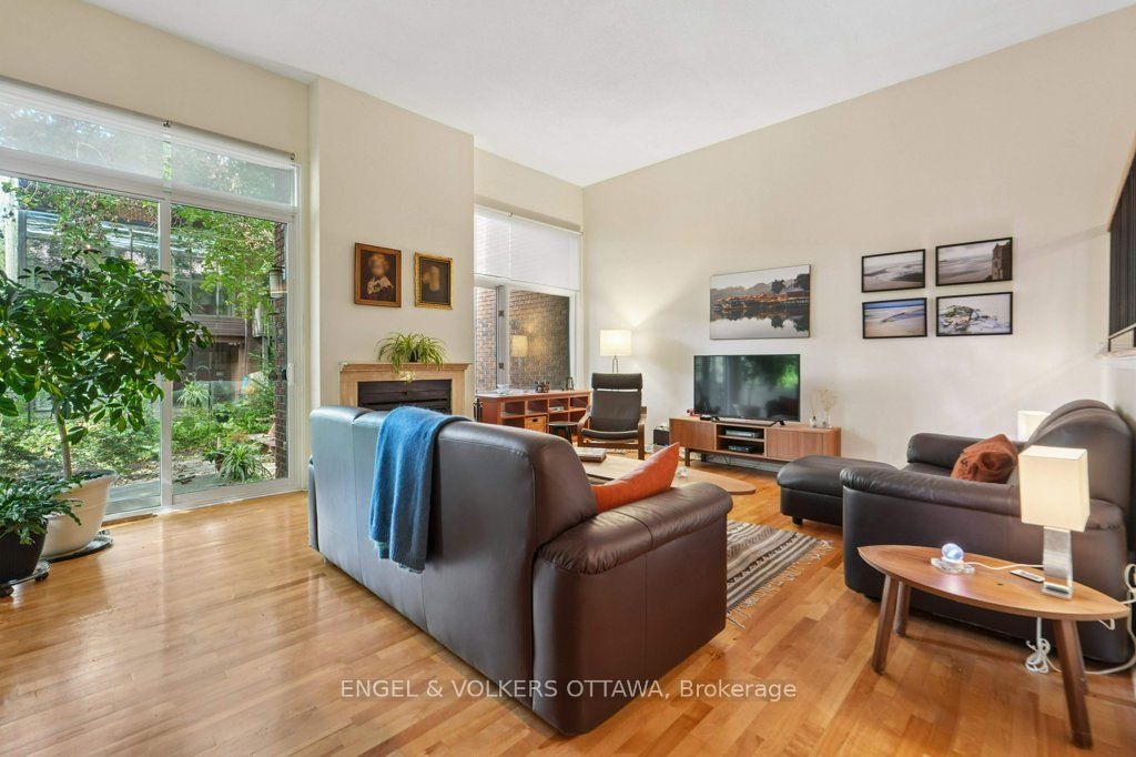 535 Hilson Avenue 4 Property Photo 7