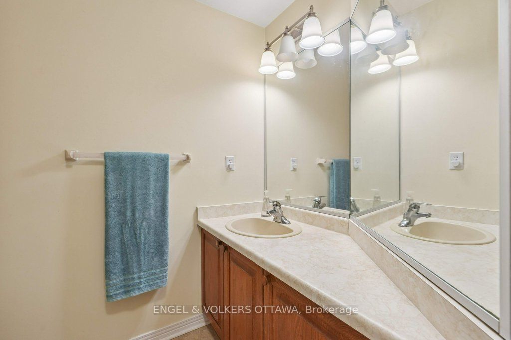535 Hilson Avenue 4 Property Photo 31