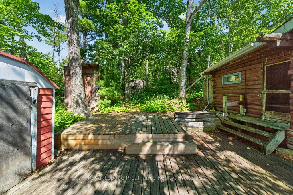 125 Mazinaw Lake Boat Access Property Photo 8