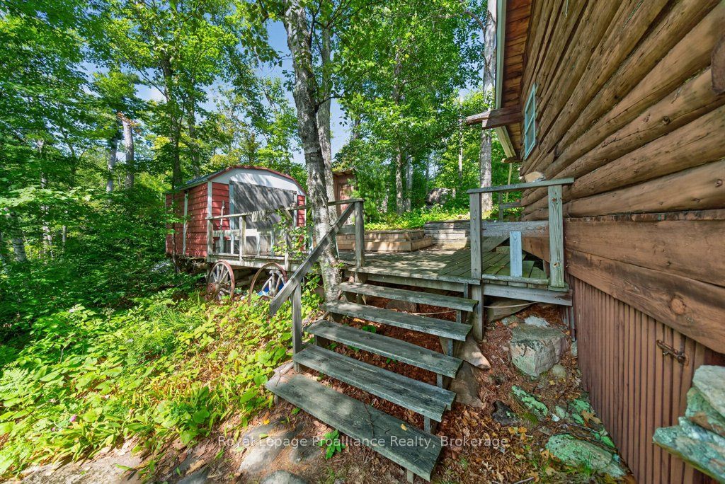 125 Mazinaw Lake Boat Access Property Photo 34