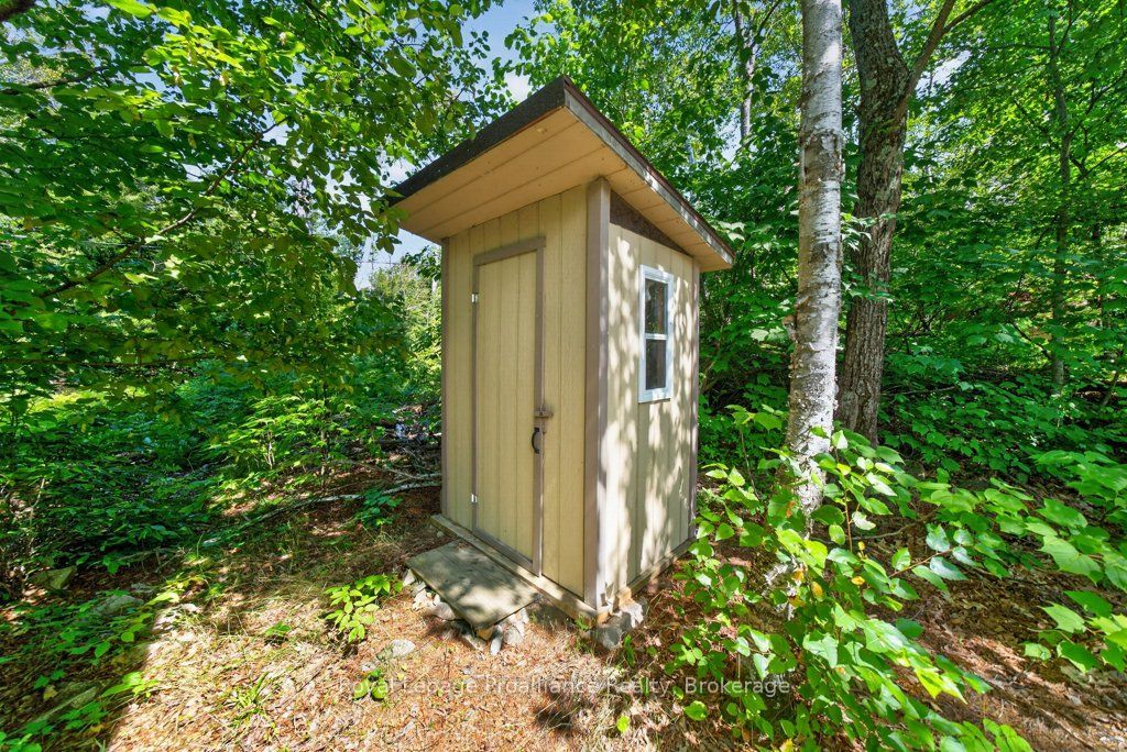 125 Mazinaw Lake Boat Access Property Photo 36