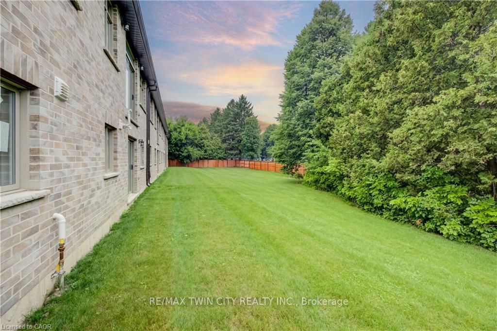 44 Main Street 19 Property Photo 29
