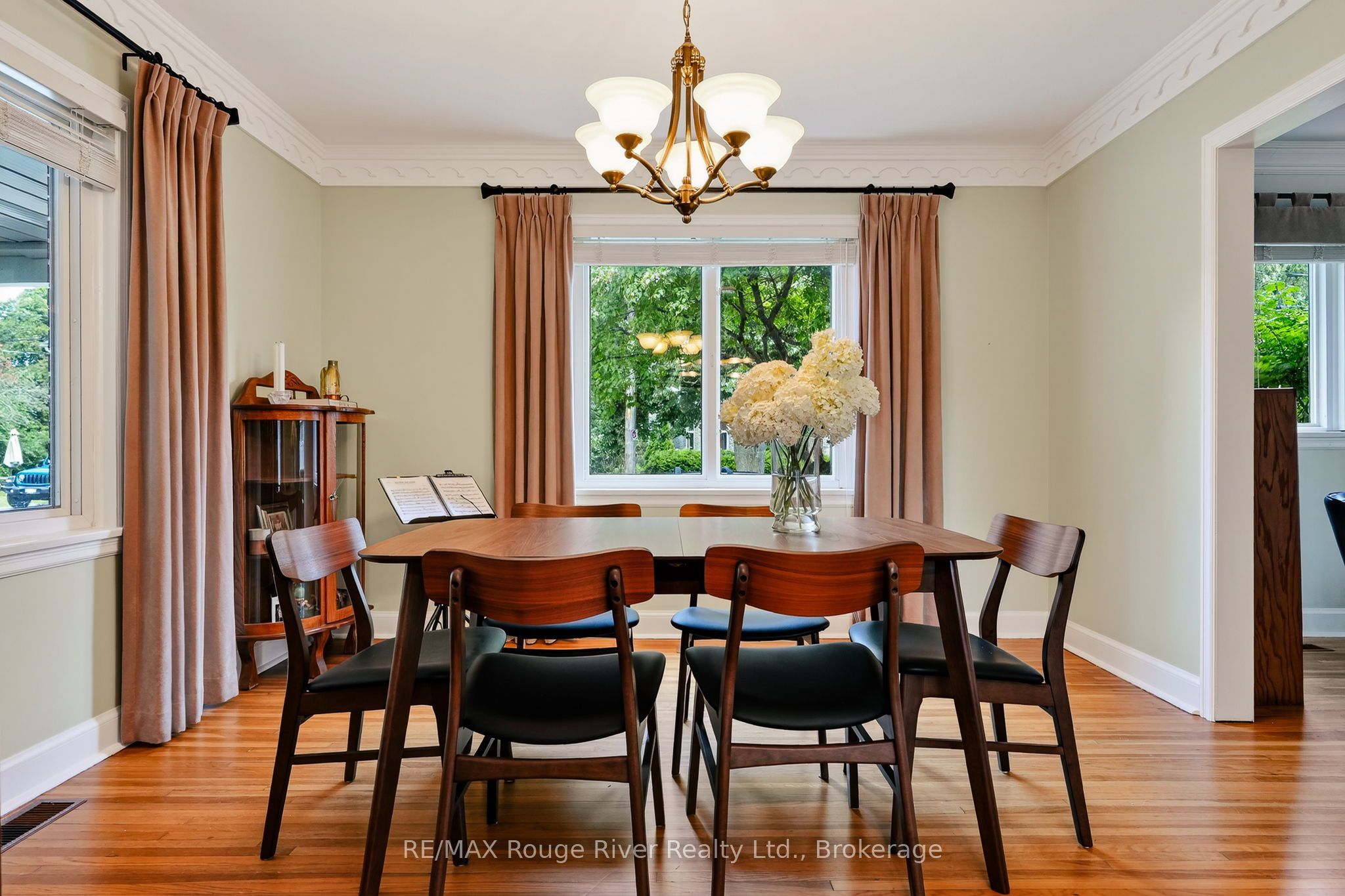 208 Albert Street Property Photo 15