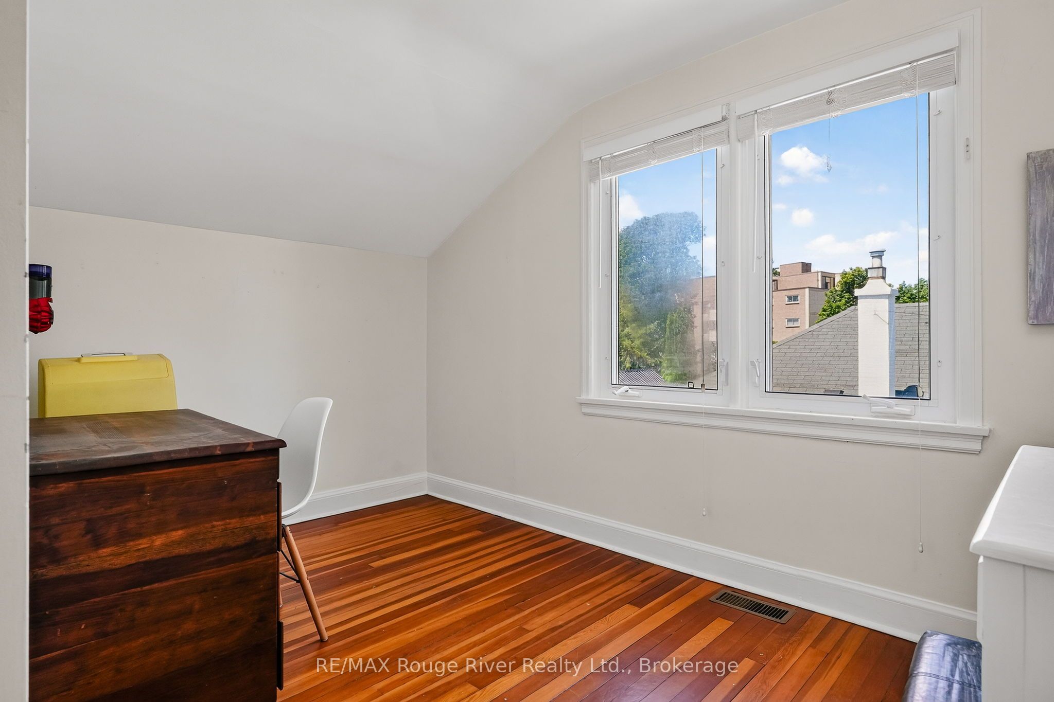 208 Albert Street Property Photo 41