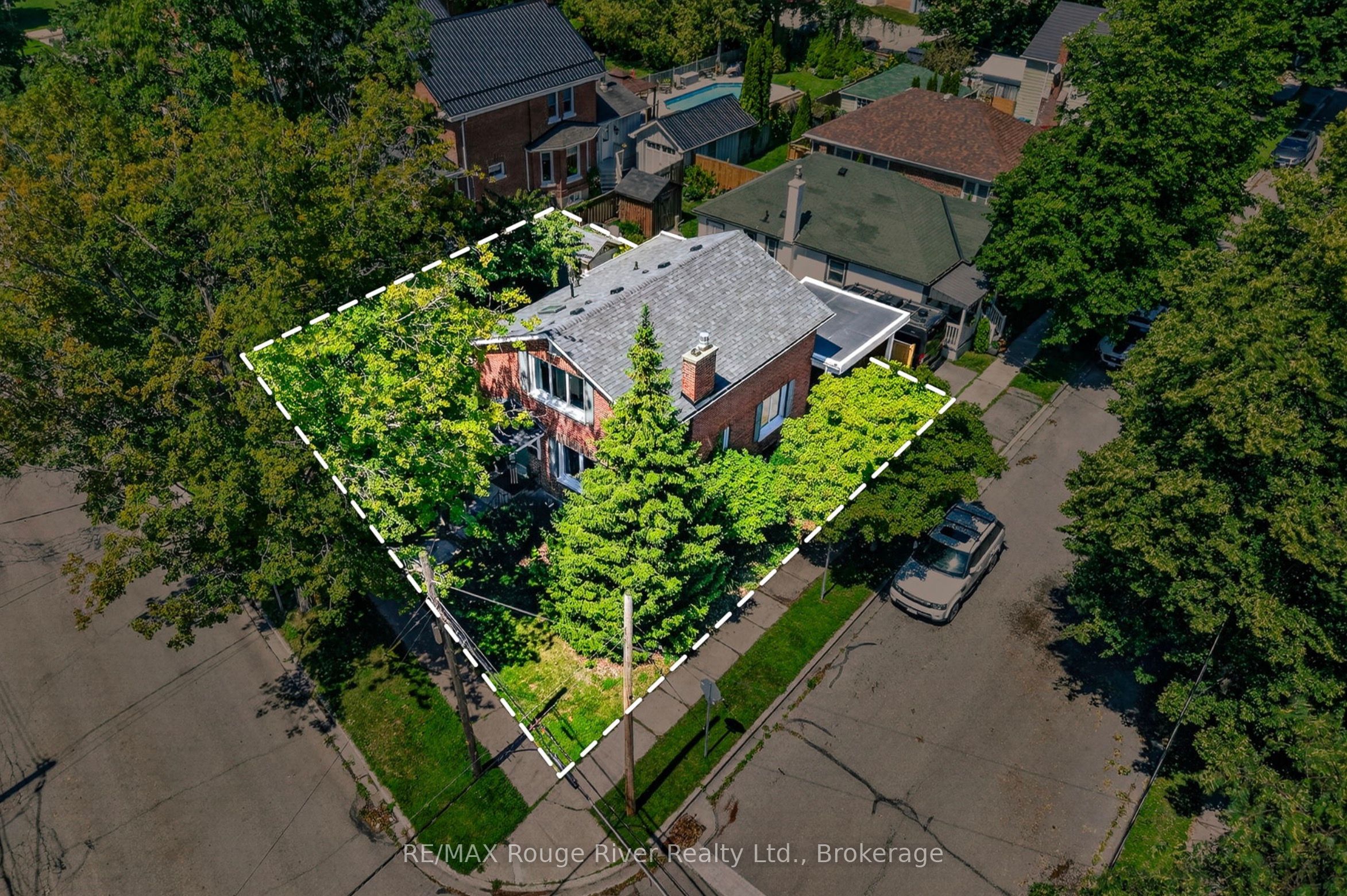 208 Albert Street Property Photo 47