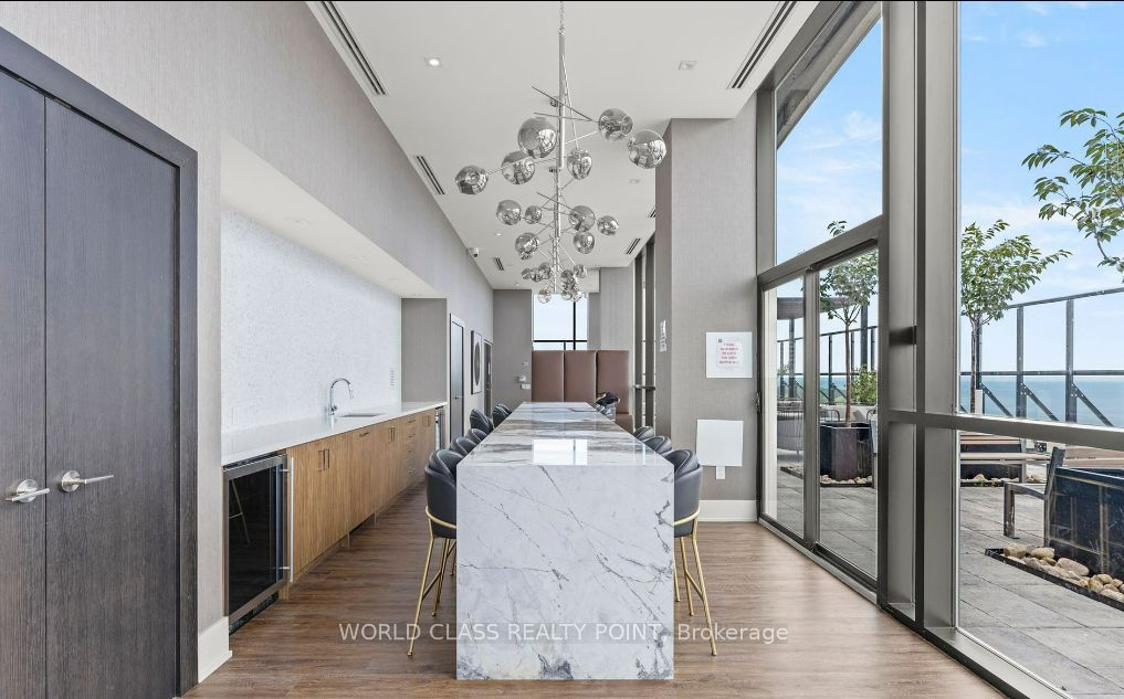 385 Winston Road 1507 Property Photo 22