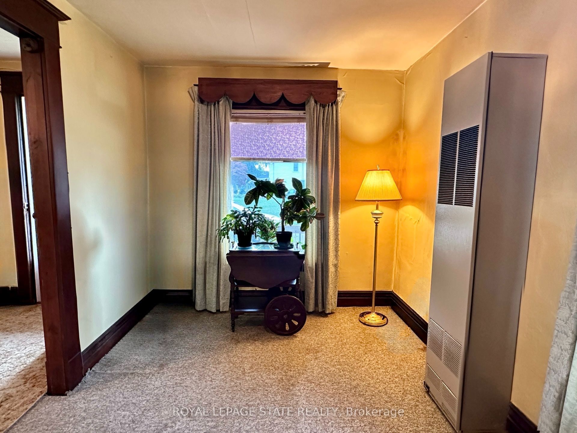 305 North Cayuga Street W Property Photo 14