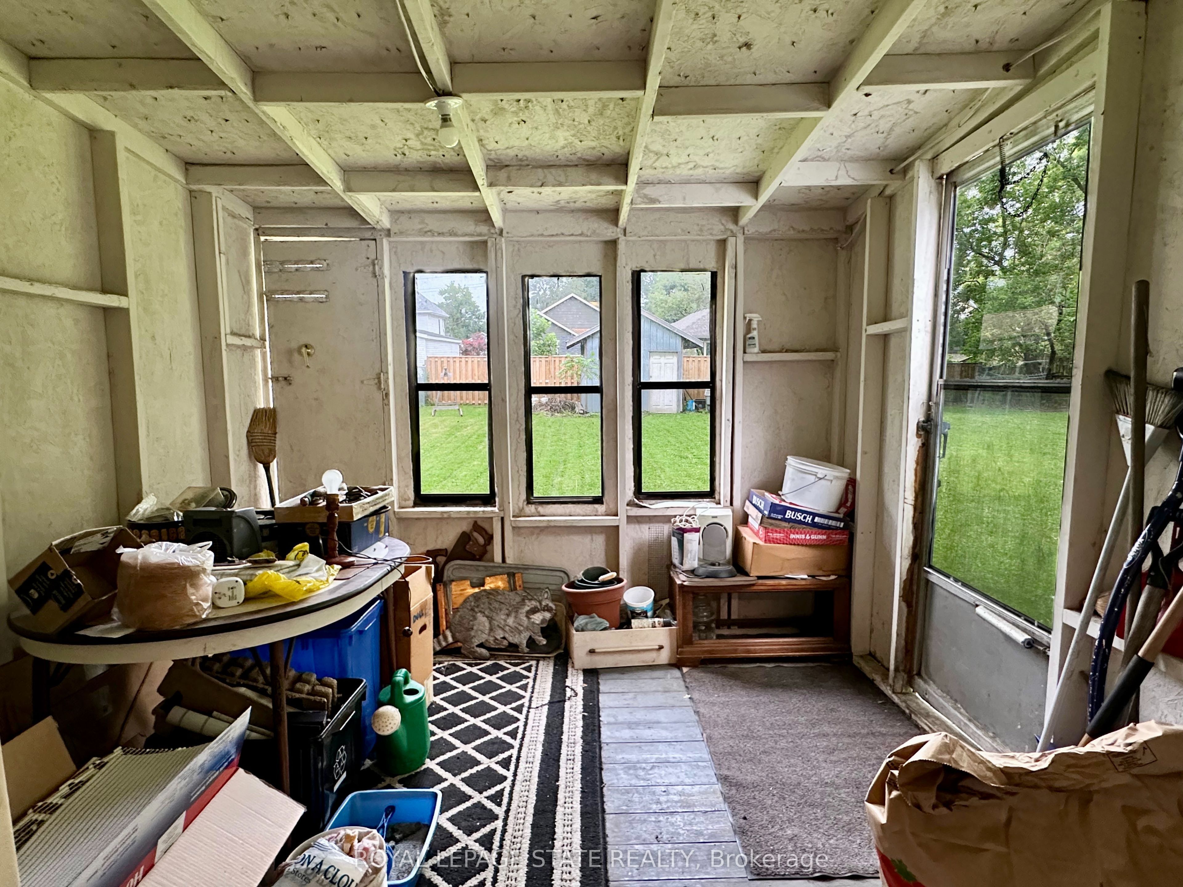 305 North Cayuga Street W Property Photo 25