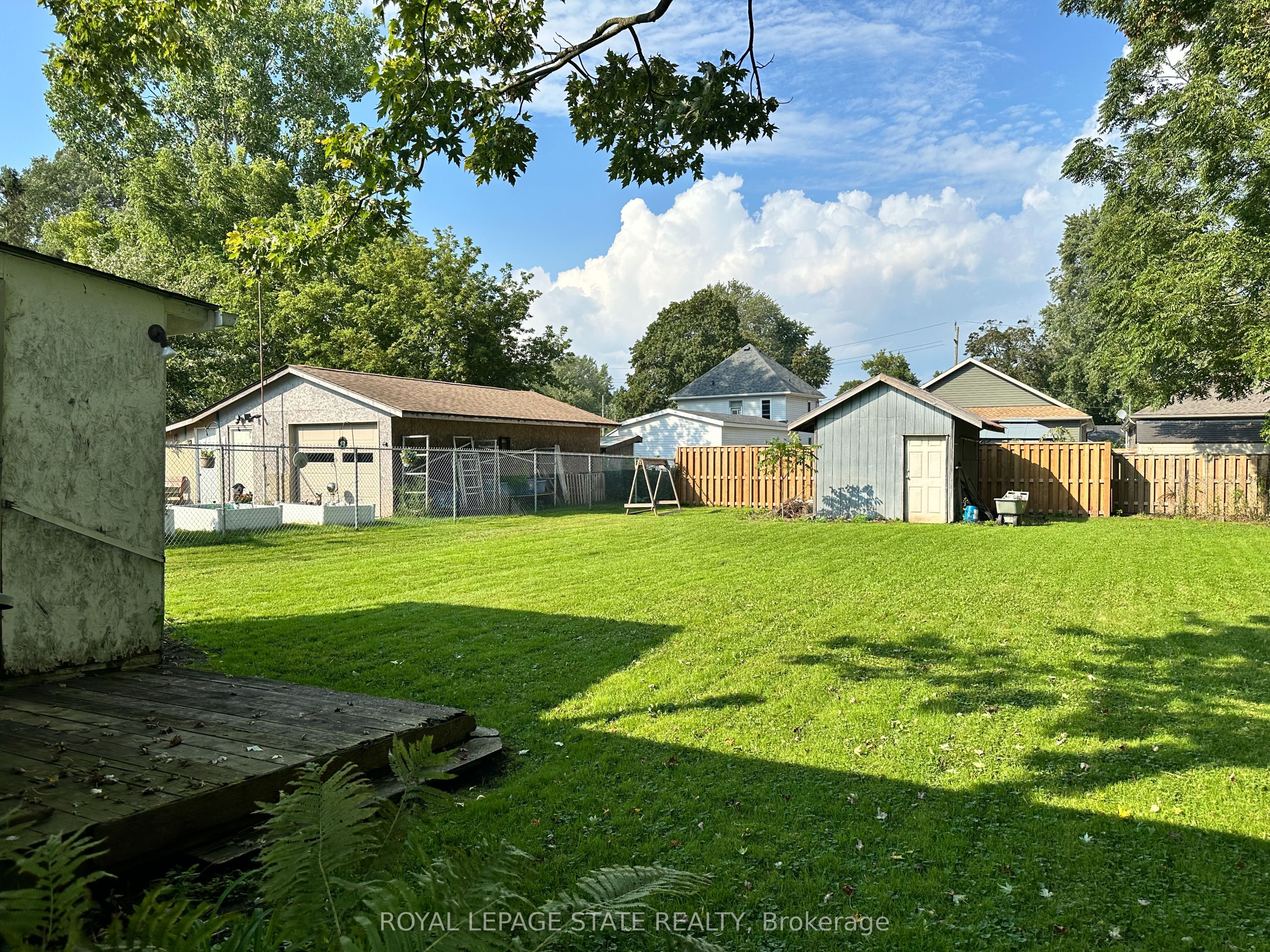 305 North Cayuga Street W Property Photo 31