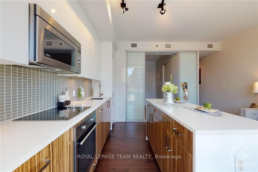 300 Lisgar Street 306 Property Photo 6
