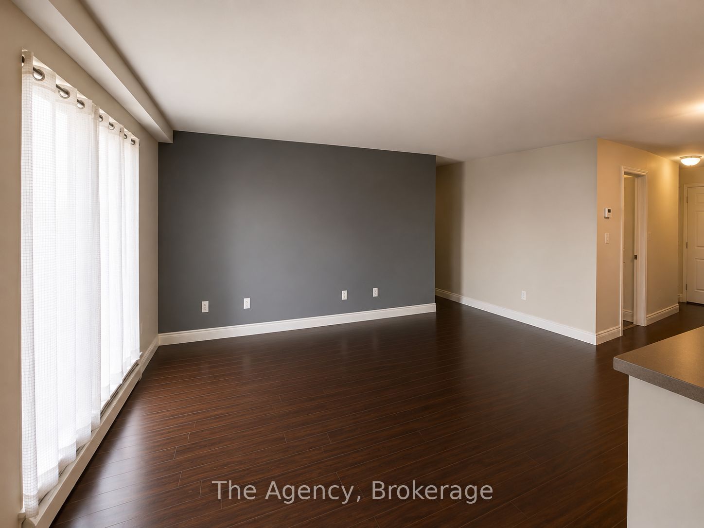 99 Church Street 604 Property Photo 5