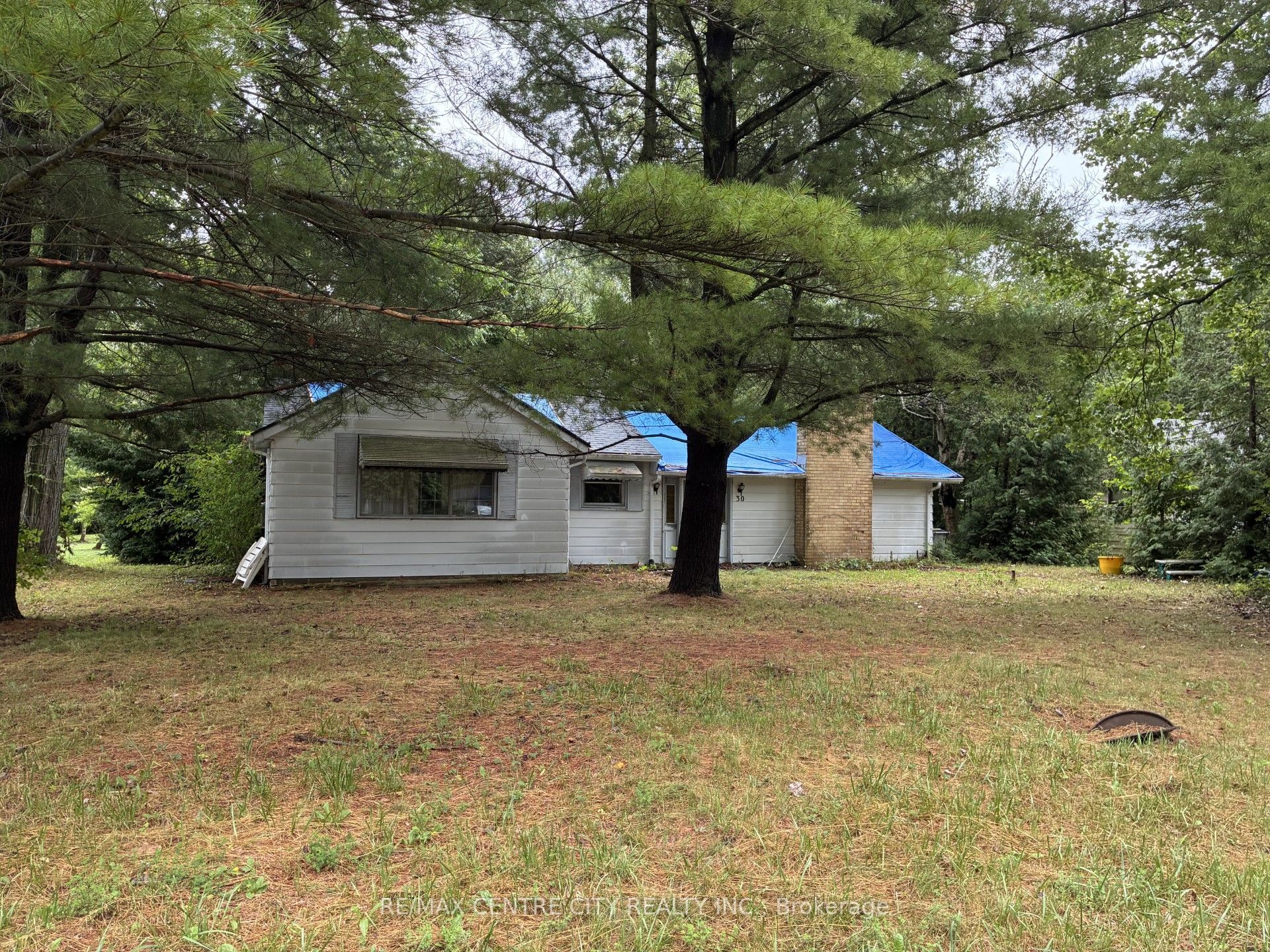 9644 Richardson Drive Property Photo 1