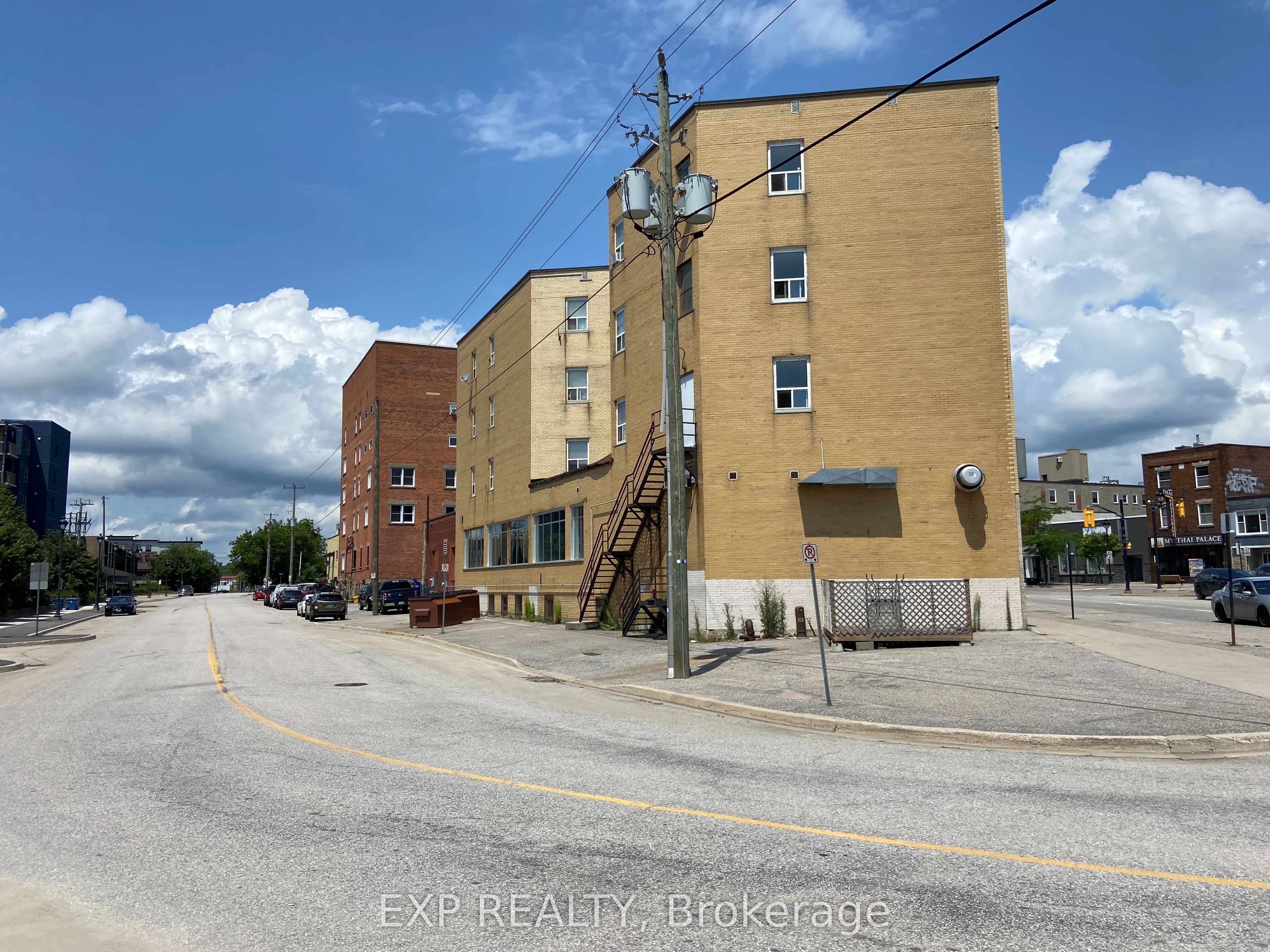 221 Algonquin Avenue Property Photo 3