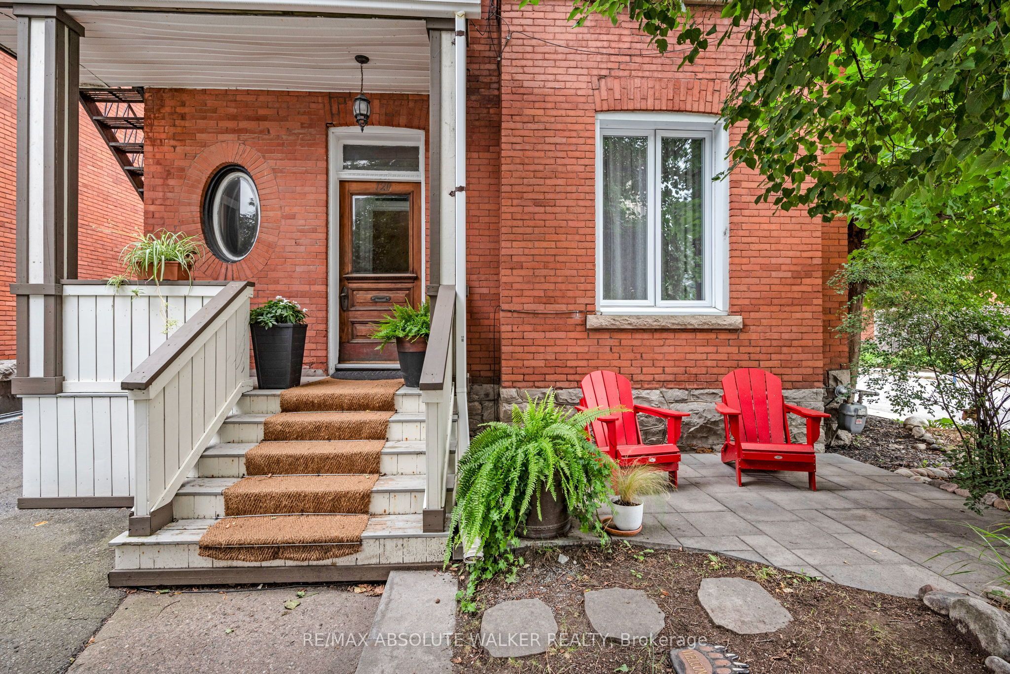 120 Strathcona Avenue Property Photo 1