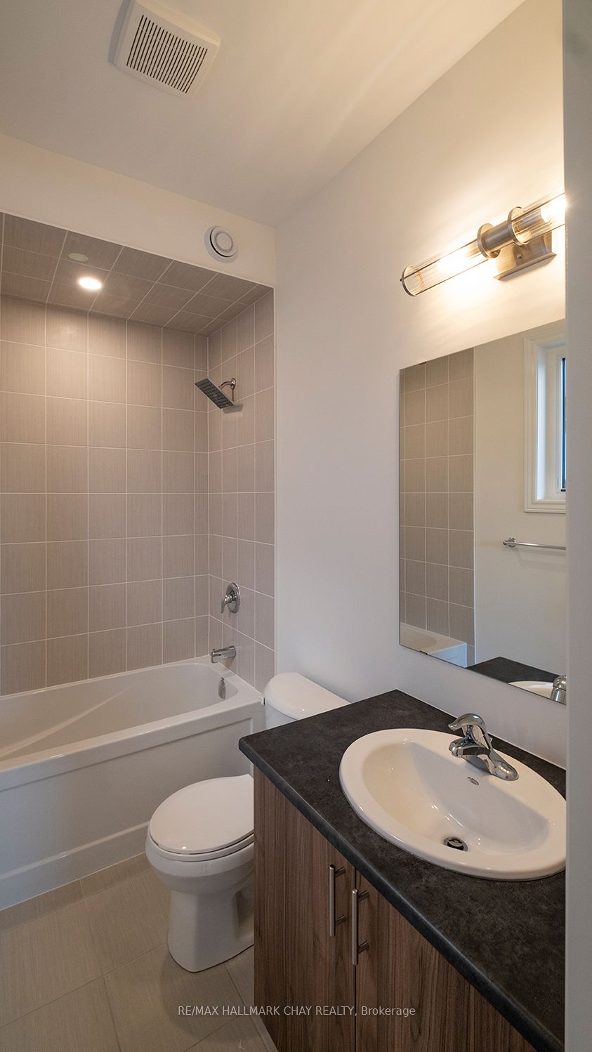 64 Hillcroft Way Property Photo 15