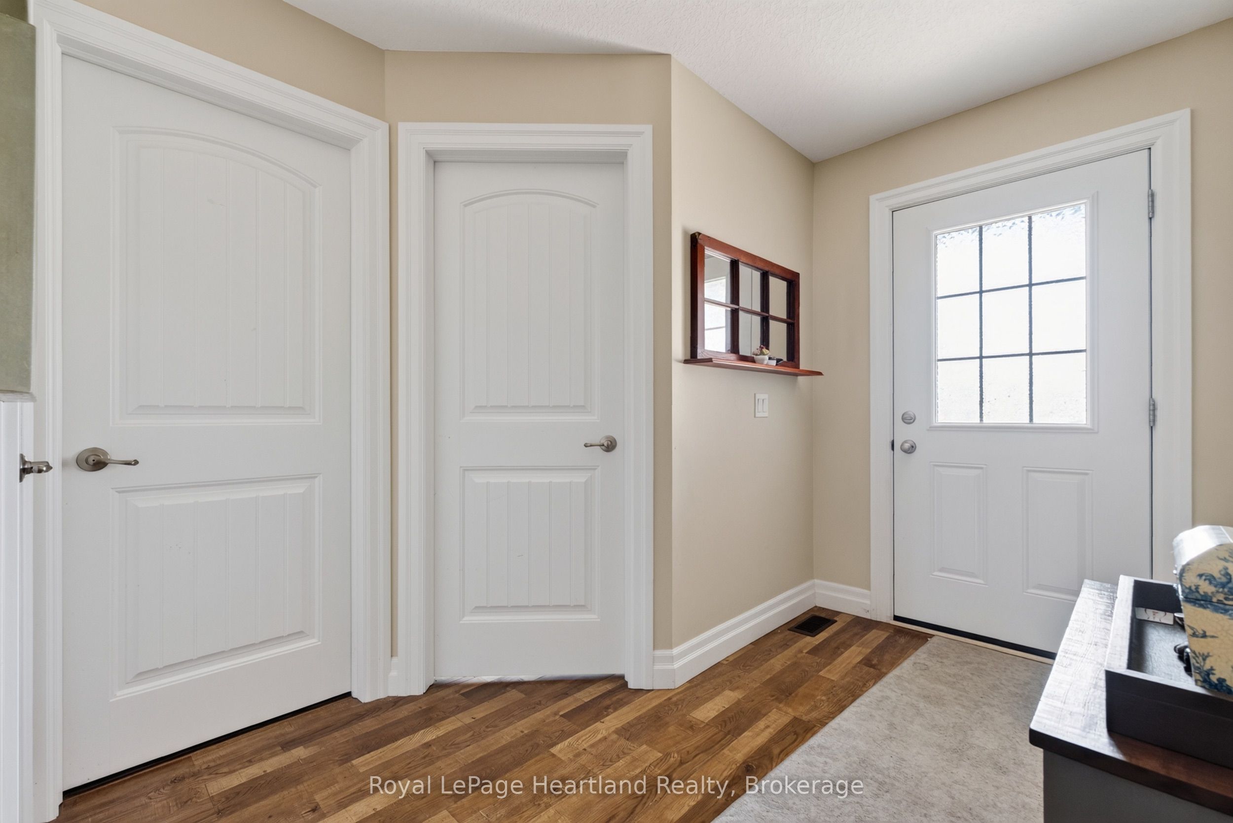 12 Windward Way N Property Photo 7