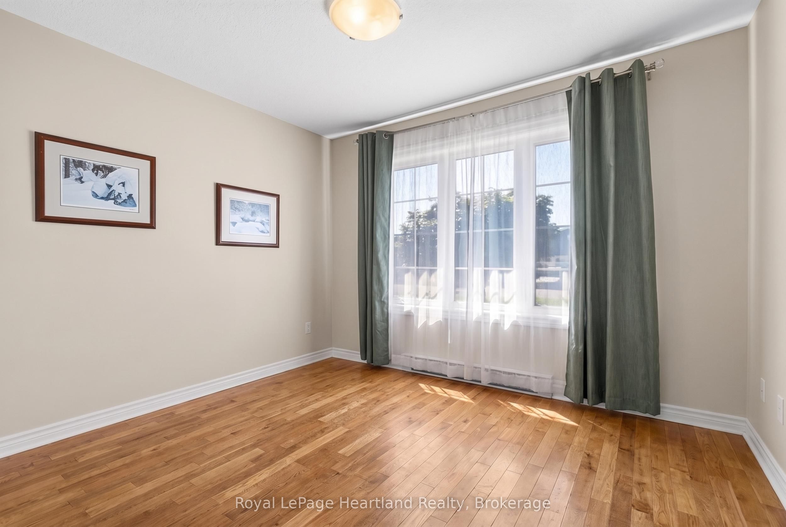 12 Windward Way N Property Photo 13