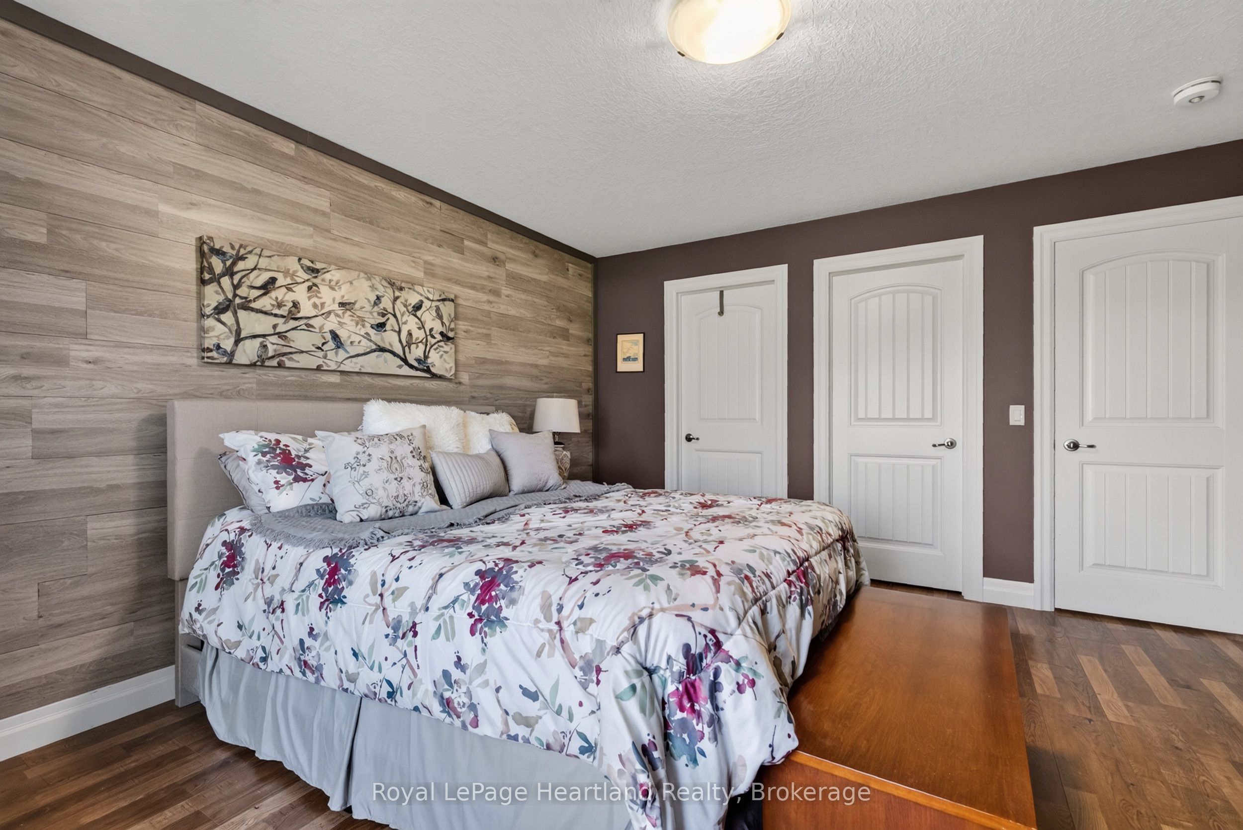 12 Windward Way N Property Photo 17