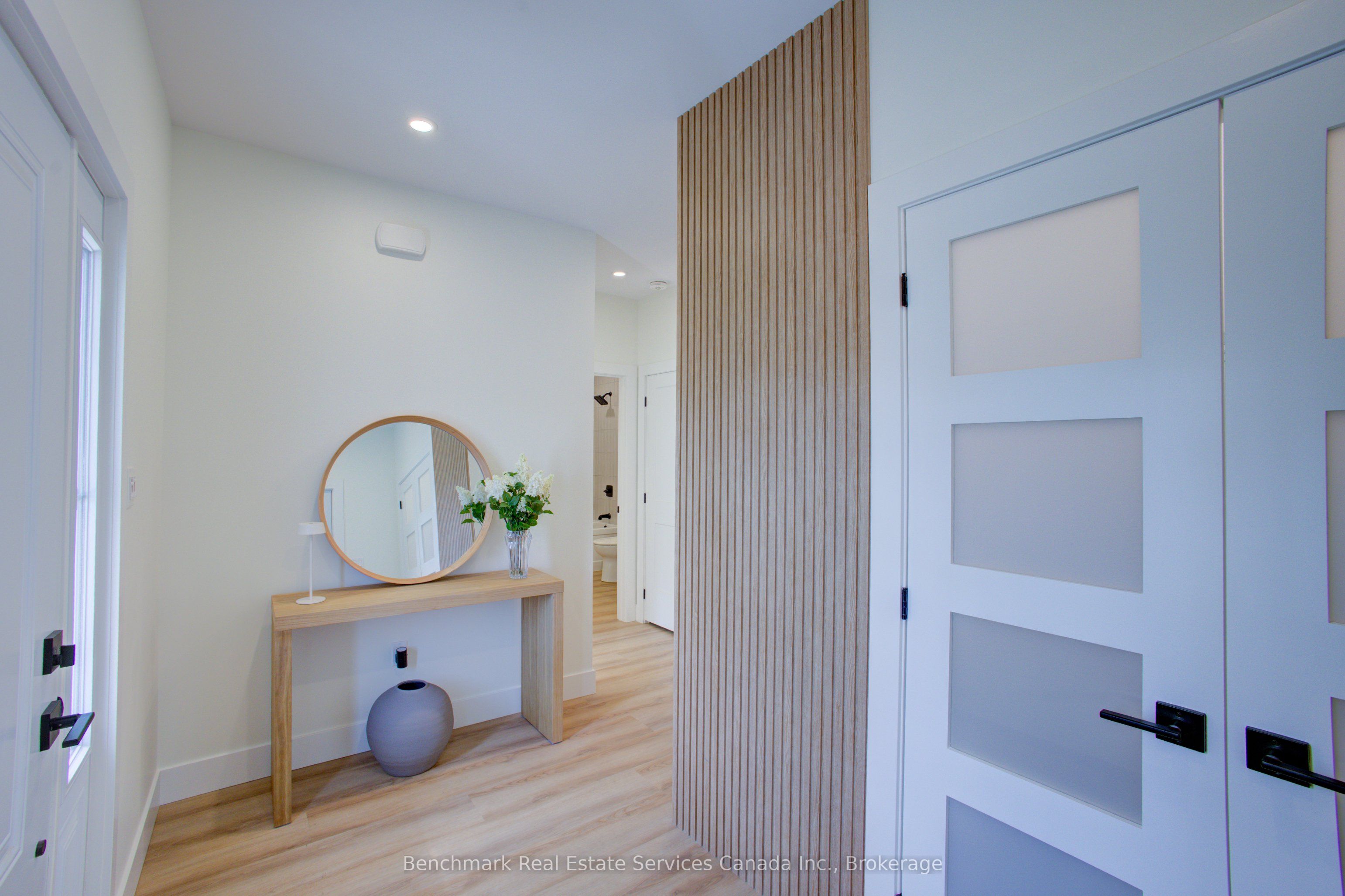 1182 Queen Street 47 Property Photo 2