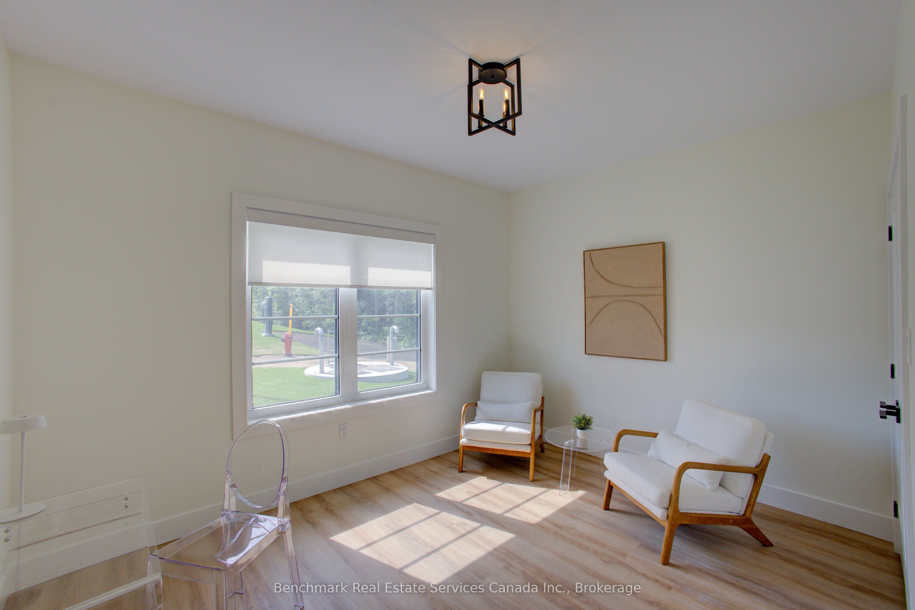 1182 Queen Street 47 Property Photo 3