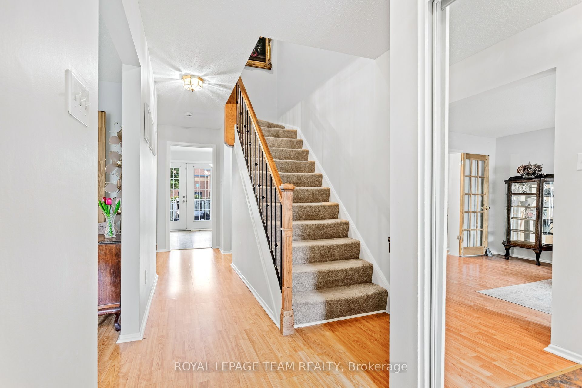455 Kintyre Private 9 Property Photo 14