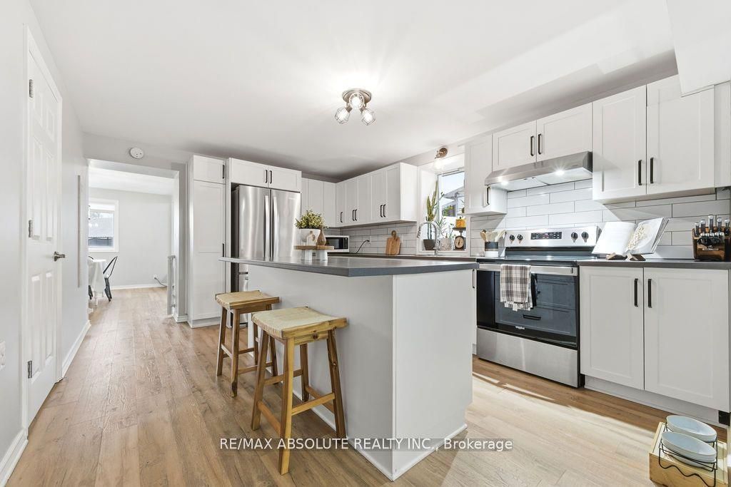 132 Edward Street S Property Photo 11