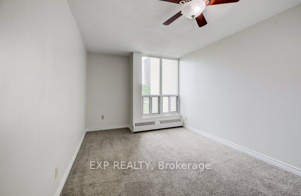 65 Westmount Road N 412 Property Photo 19