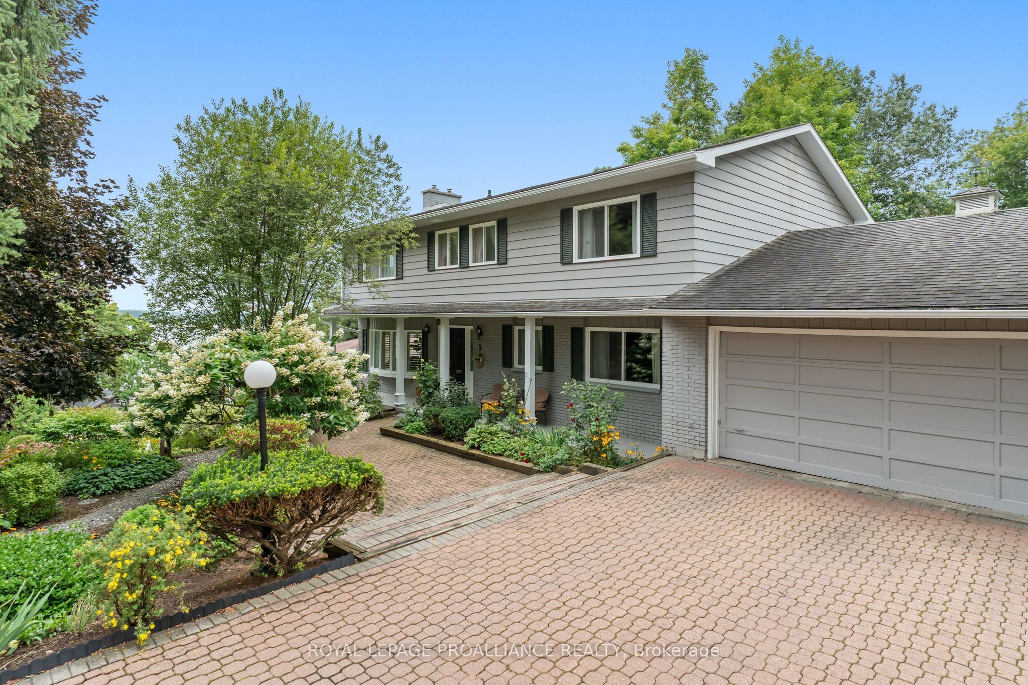 5 Rockcliffe Road Property Photo 1