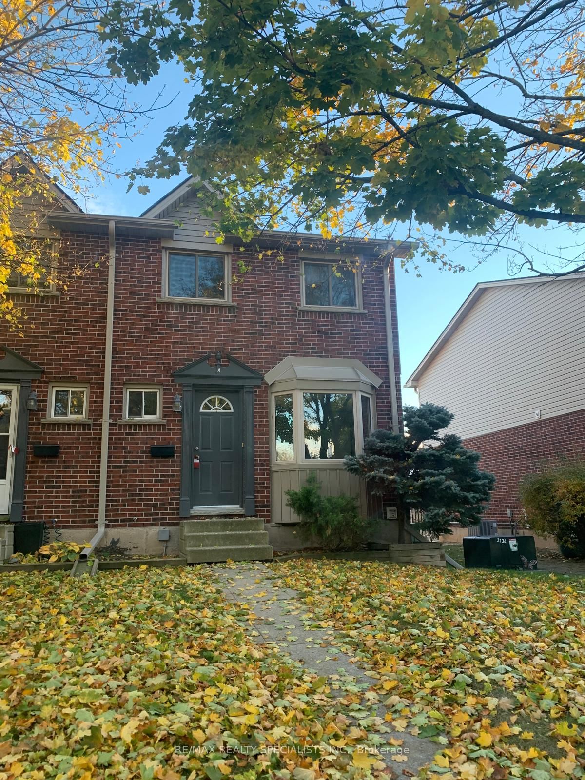 159 Brantwood Park Road 159a Property Photo 1