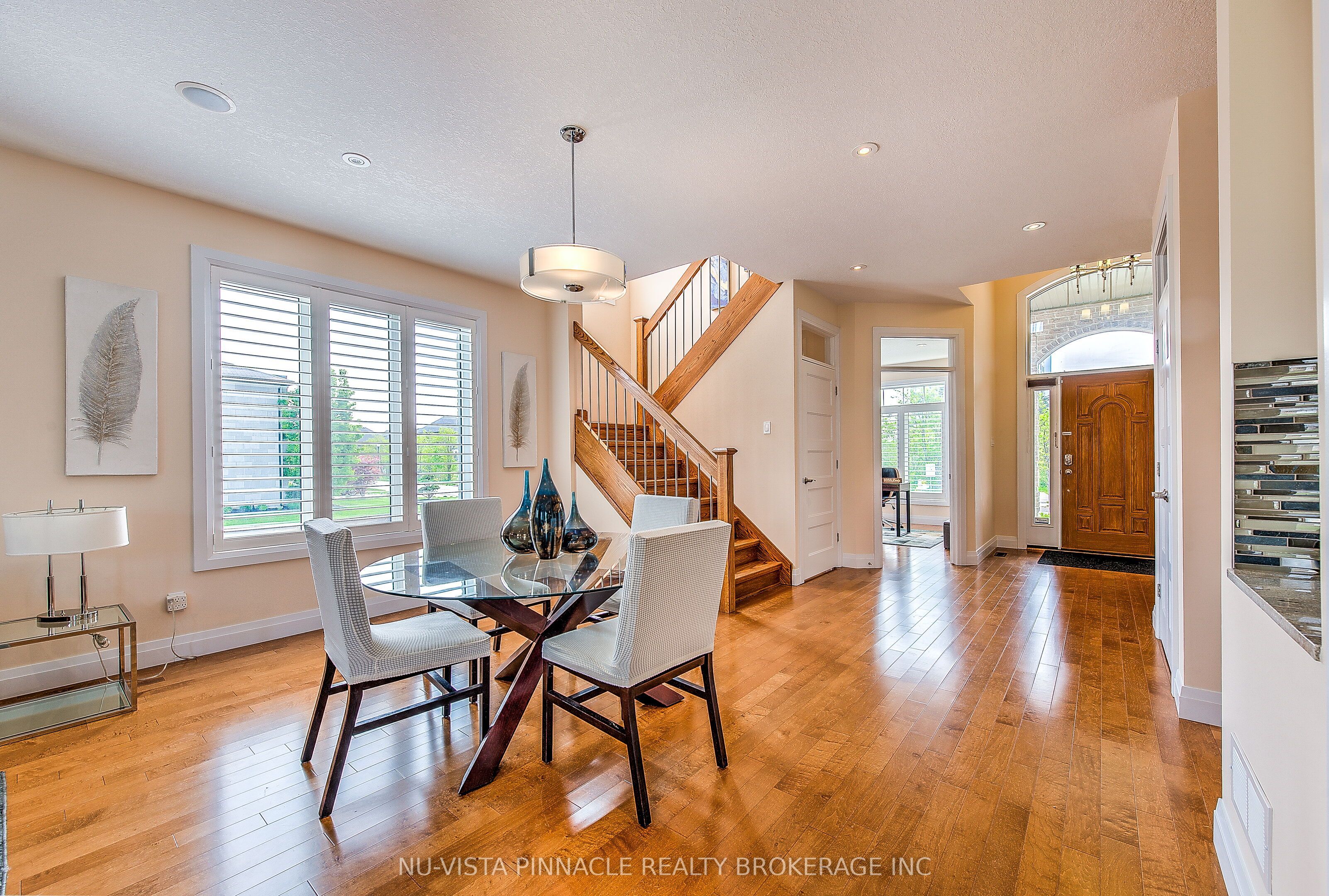 738 Hickoryridge Common Property Photo 10
