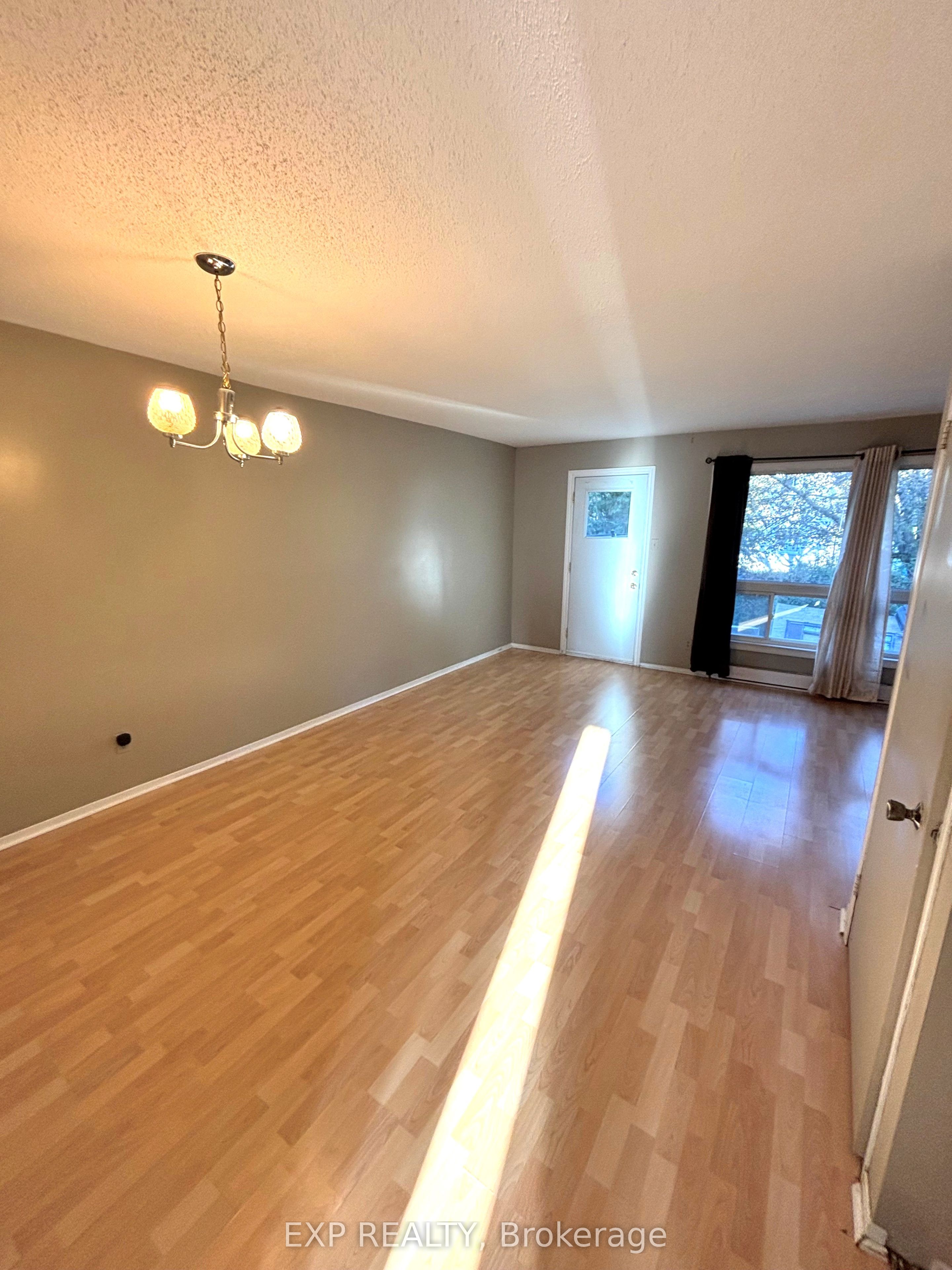 41 Pixley Private 10 Property Photo 5